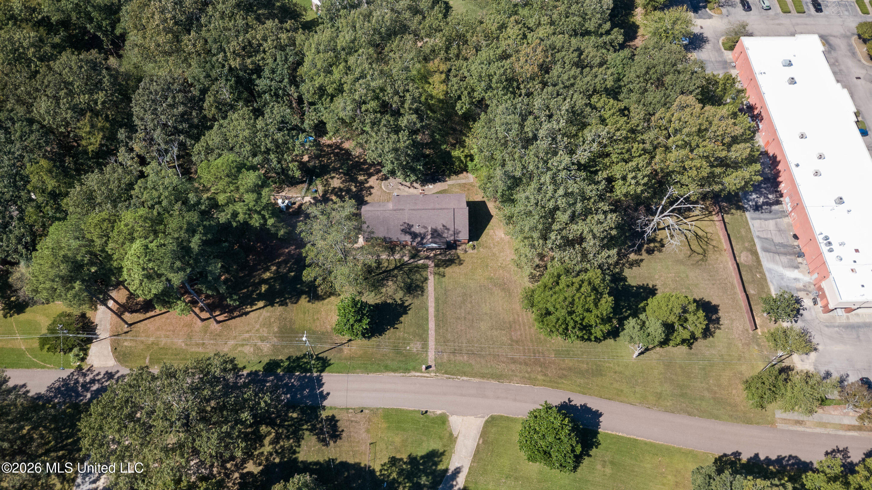 6858 Whippoorwill Road Property Photo 24
