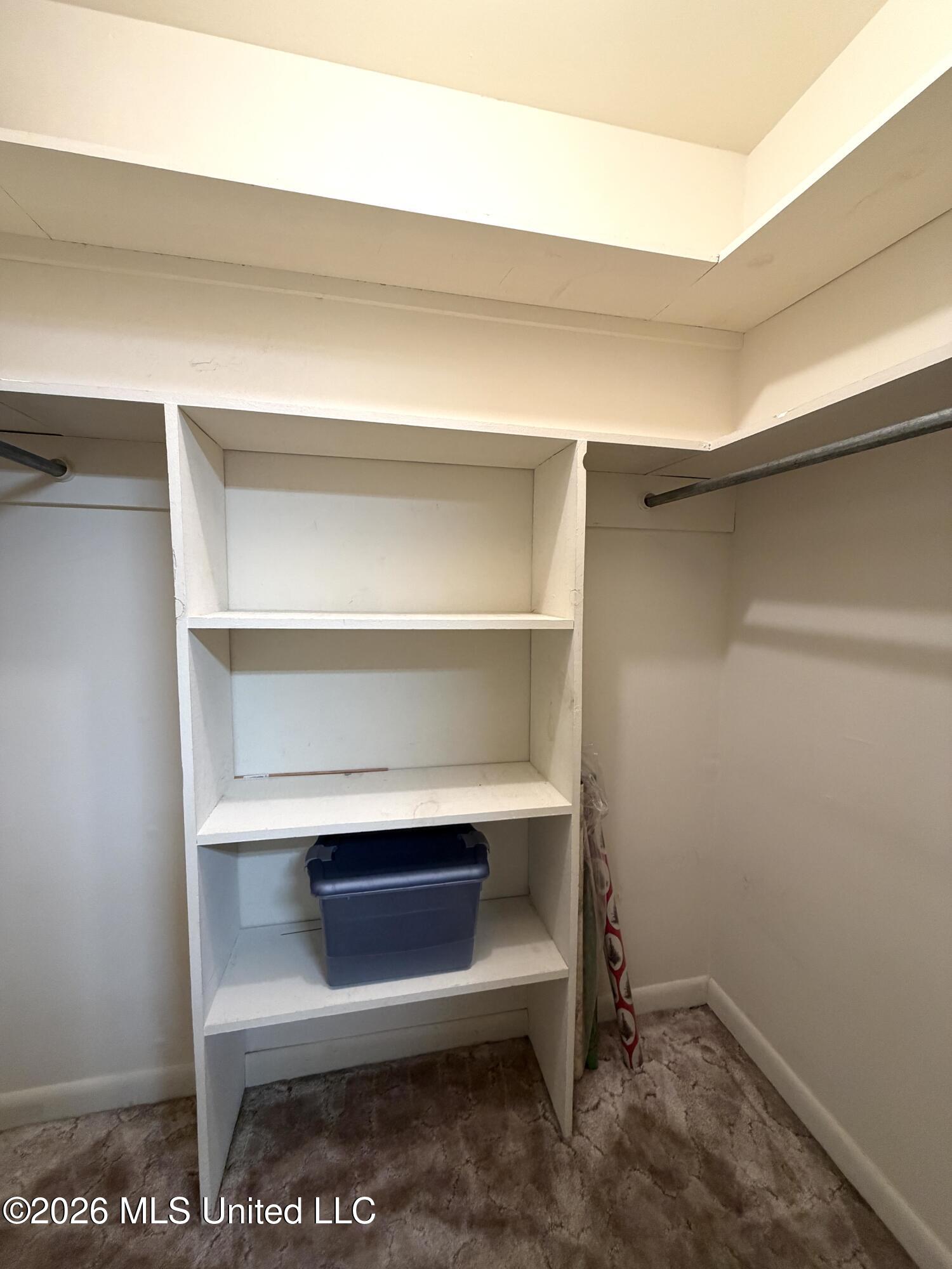 105 Linwood Court Property Photo 15