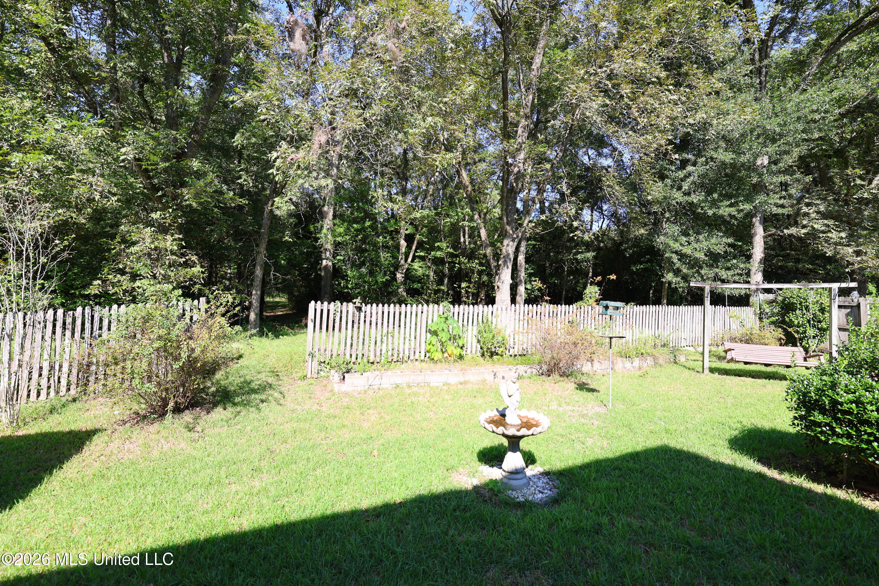 105 Linwood Court Property Photo 31