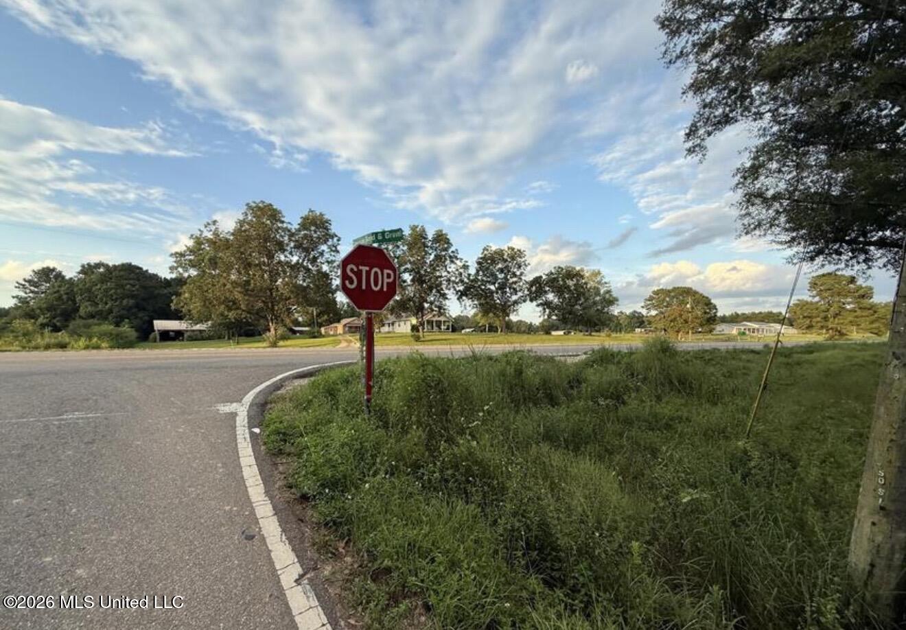 Mississippi 26 Property Photo 2
