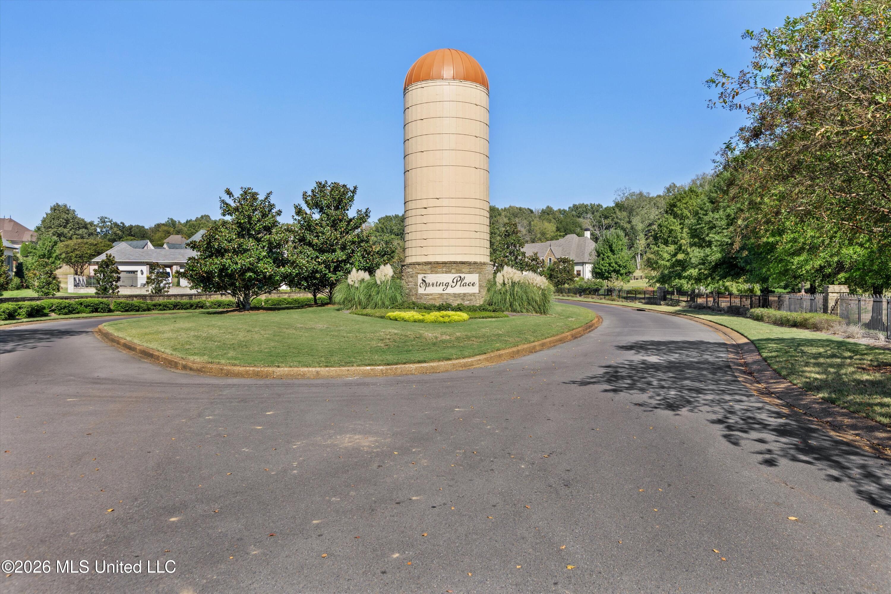 4512 N Spring Meadow Way Property Photo 4