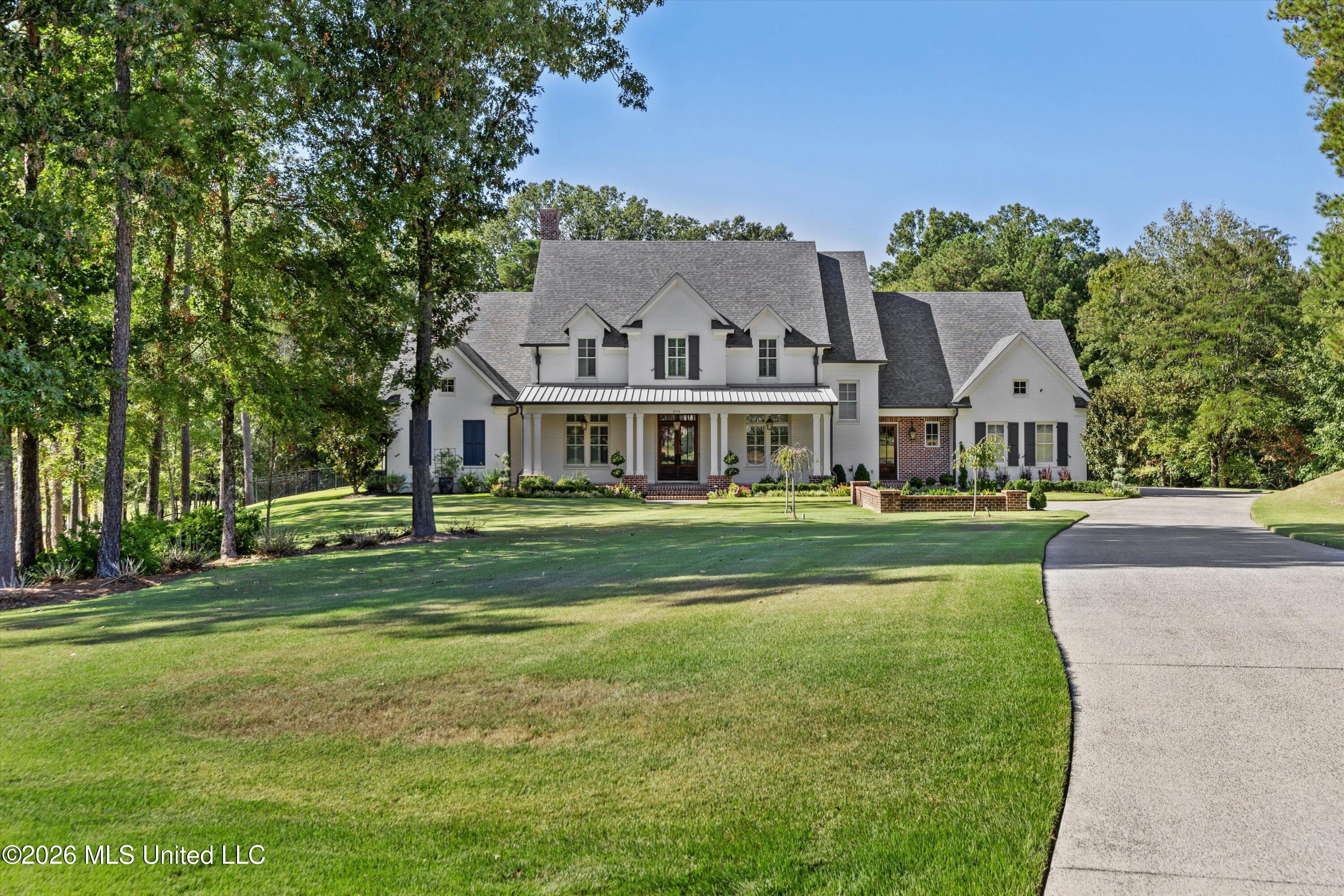 4512 N Spring Meadow Way Property Photo 5
