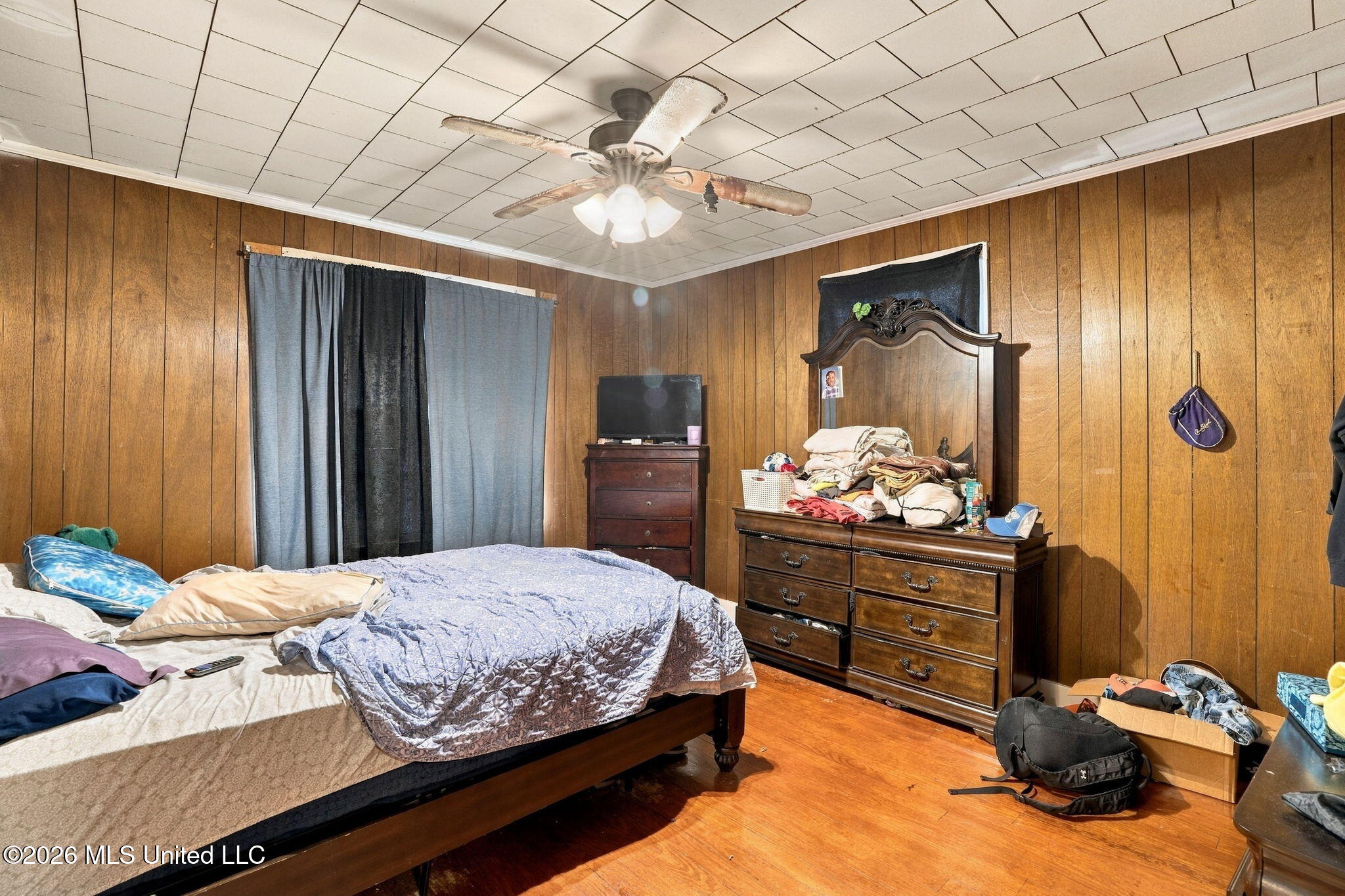 717-719 Avenue E Property Photo 14