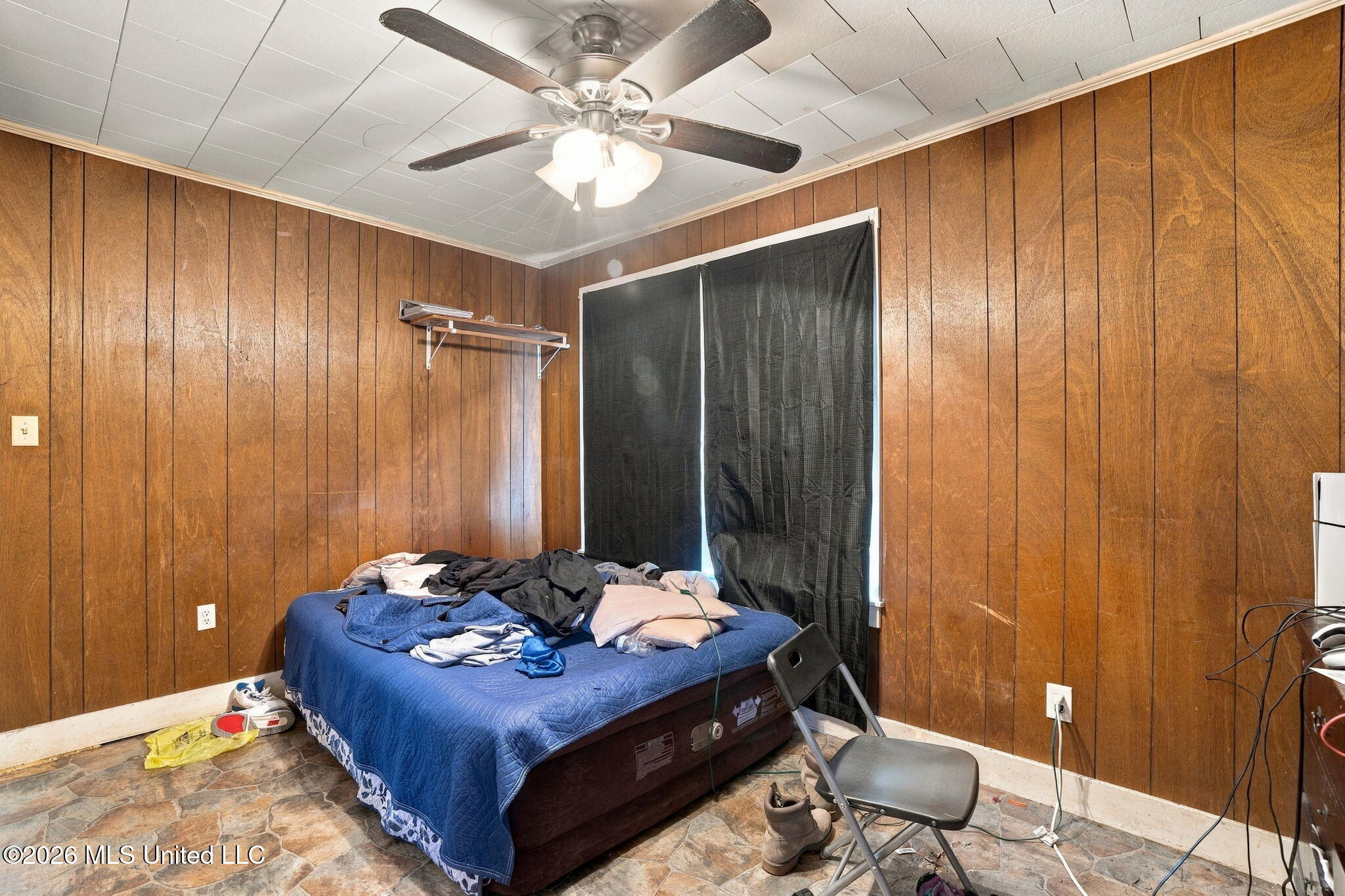 717-719 Avenue E Property Photo 21