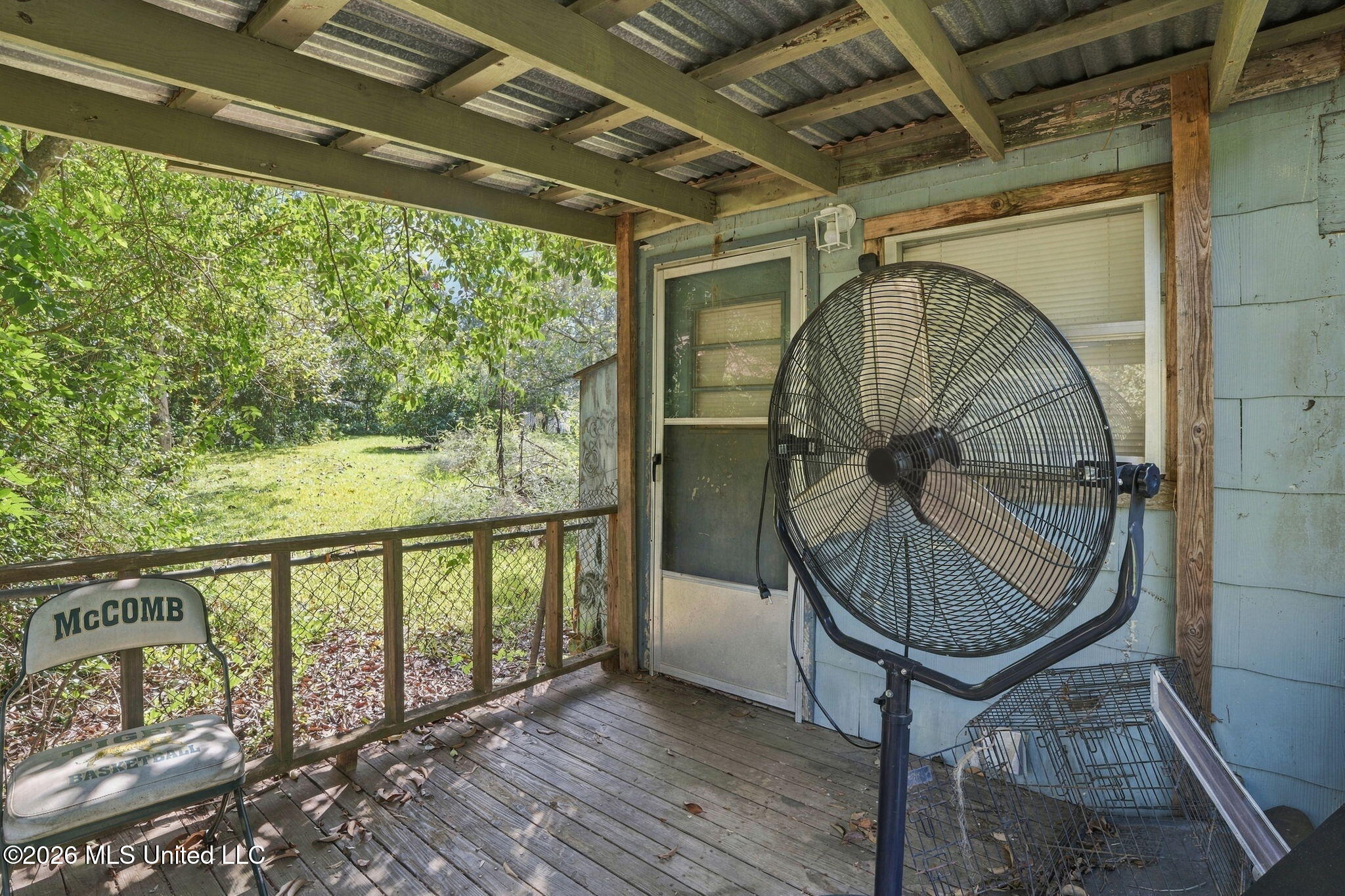 717-719 Avenue E Property Photo 29