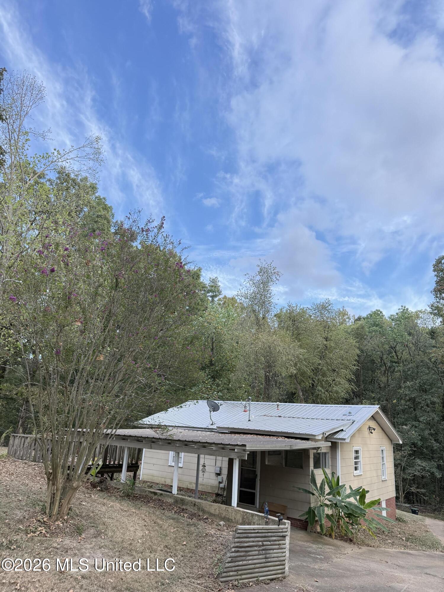 816 Summit Street Property Photo 18