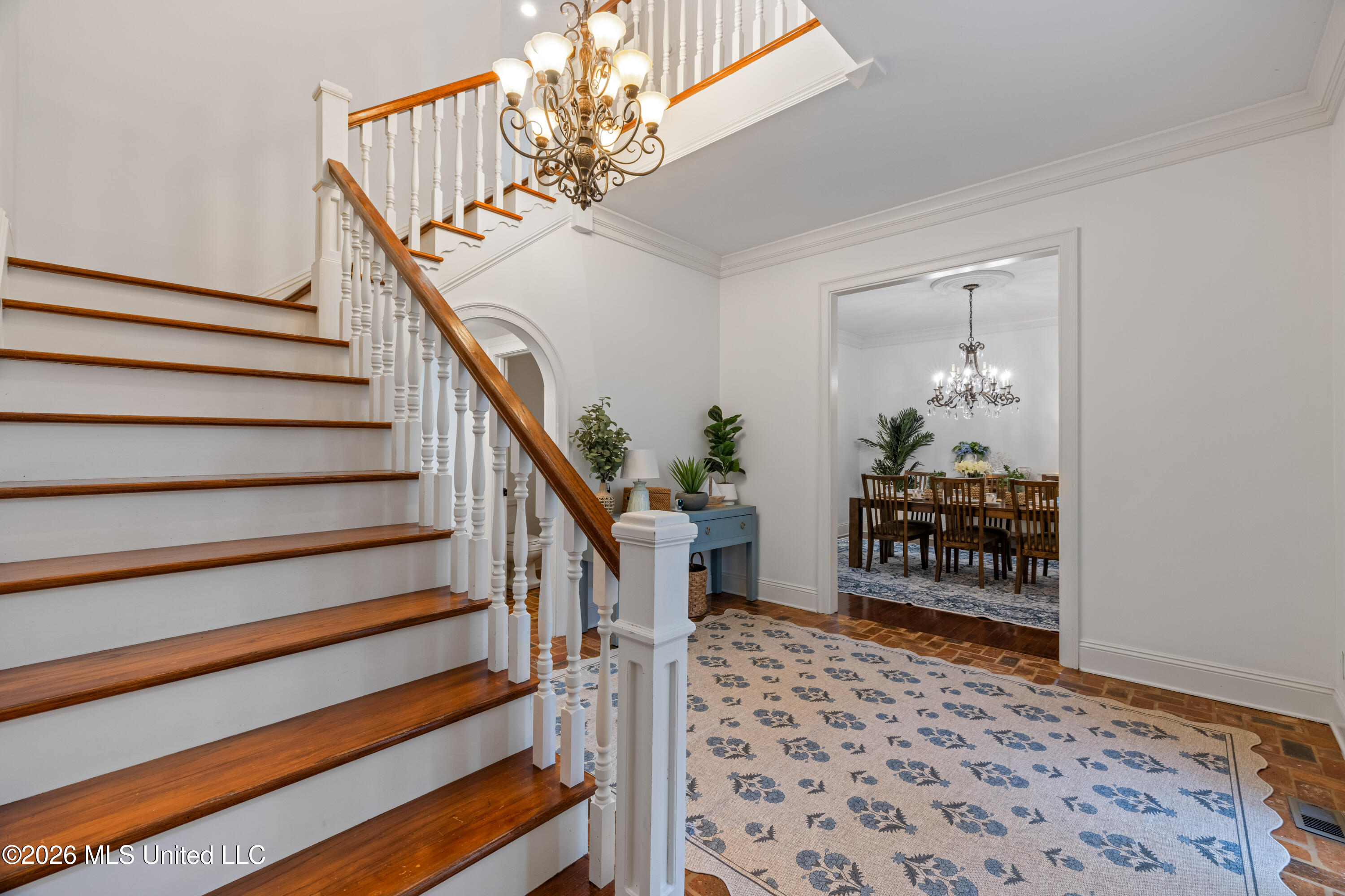 223 W Canebrake Boulevard Property Photo 10