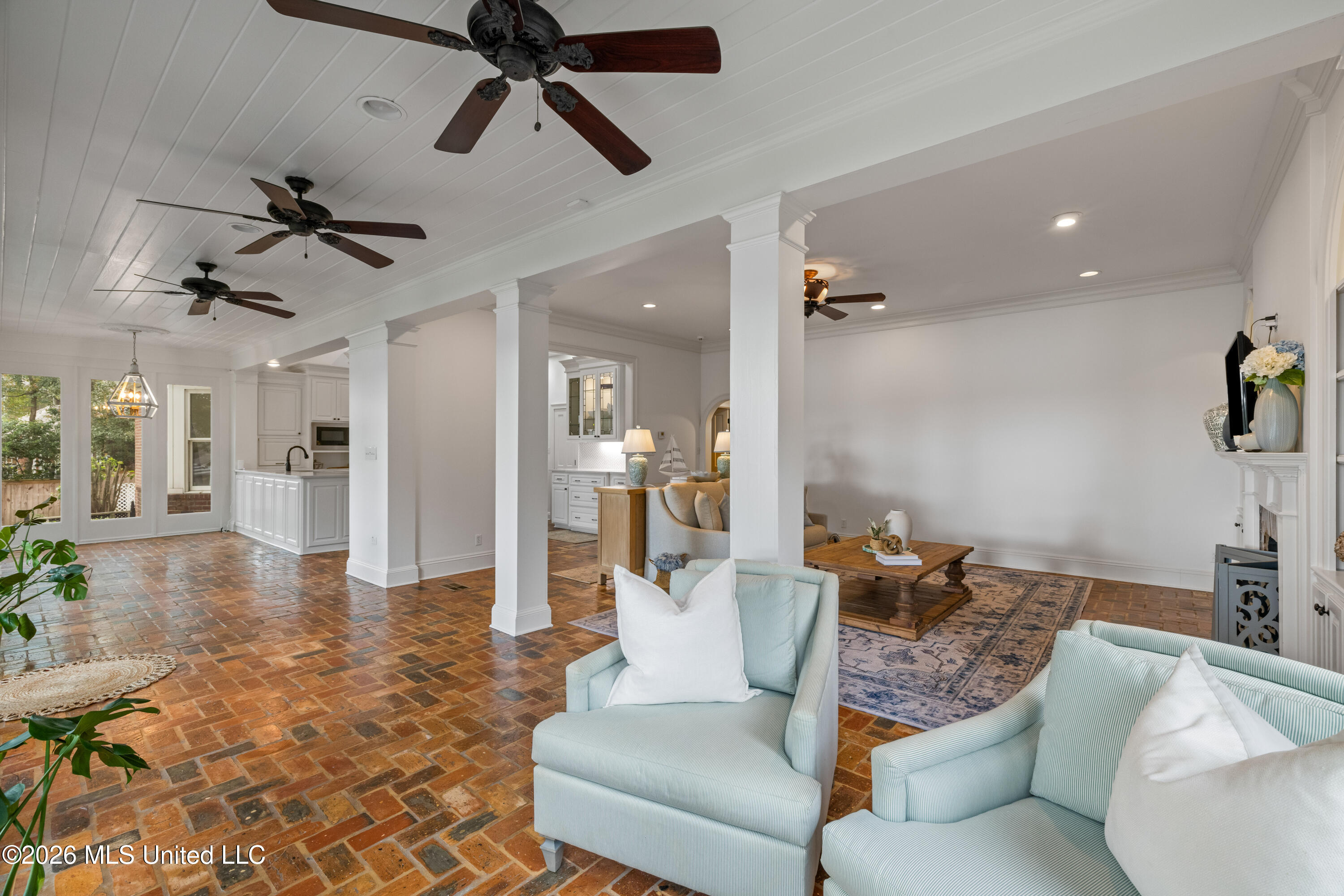 223 W Canebrake Boulevard Property Photo 35