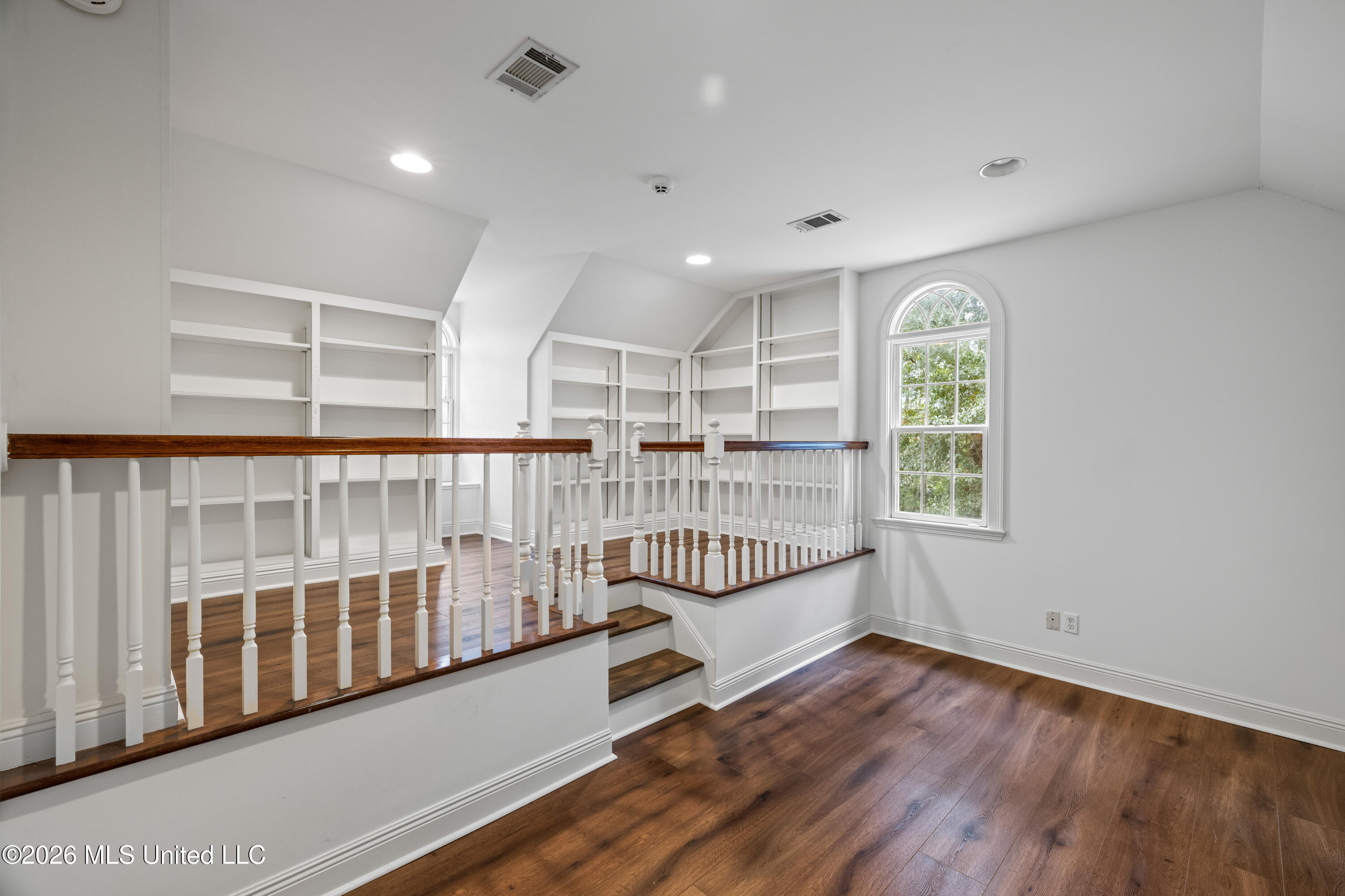 223 W Canebrake Boulevard Property Photo 62