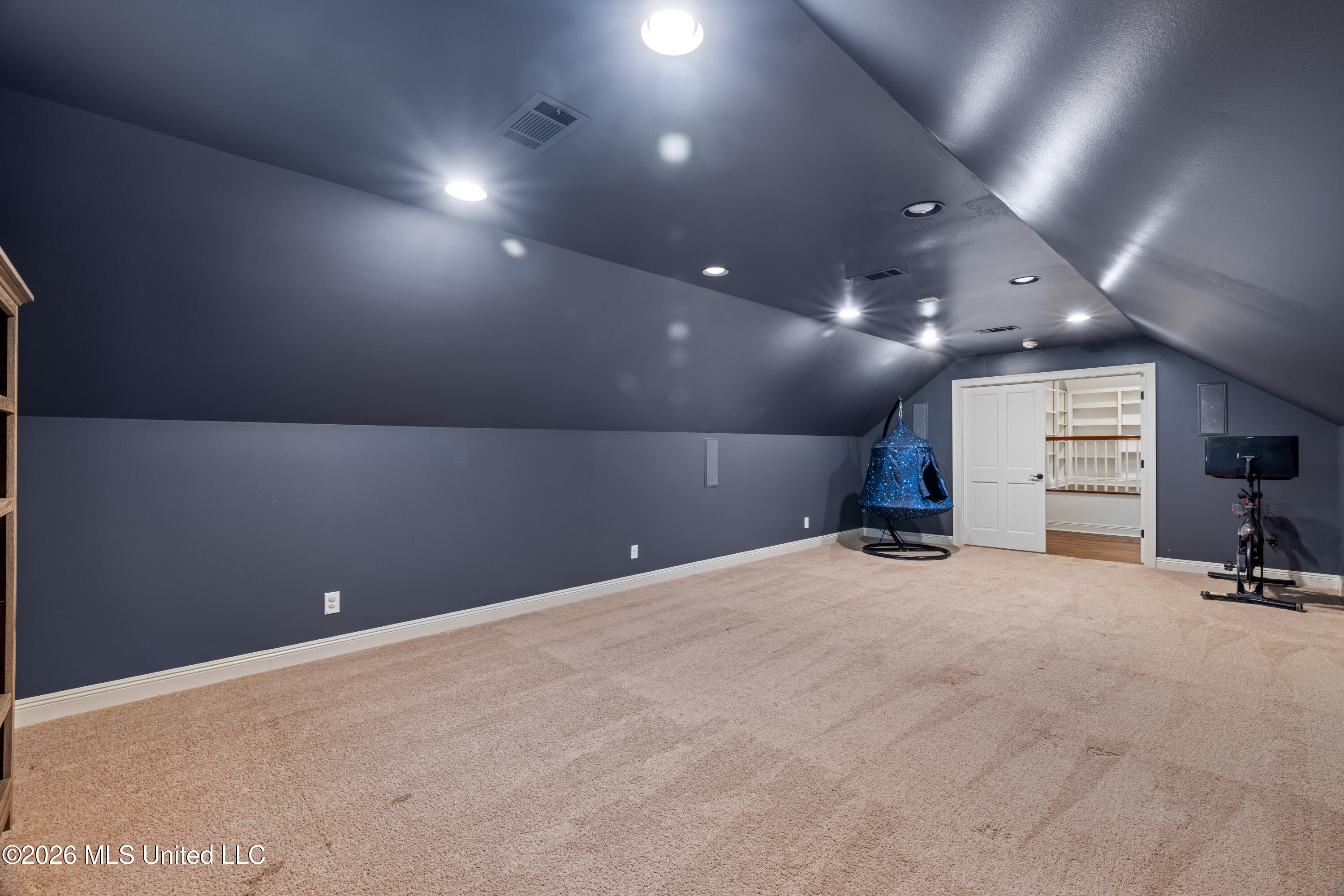 223 W Canebrake Boulevard Property Photo 64