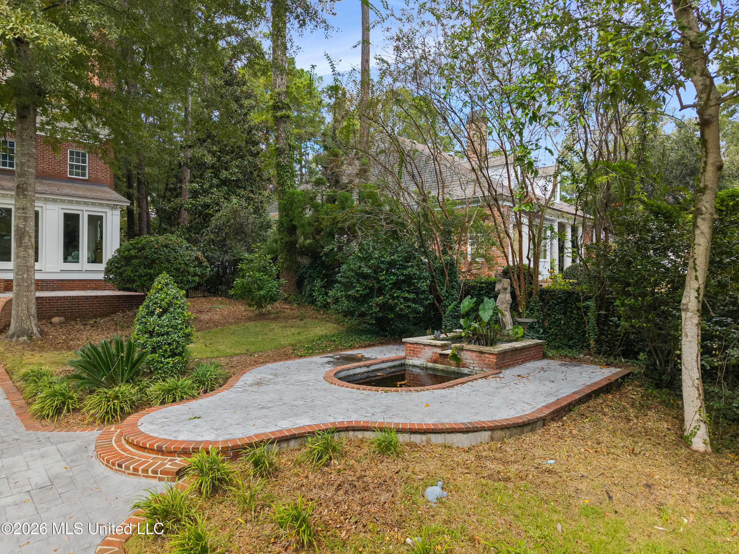 223 W Canebrake Boulevard Property Photo 85