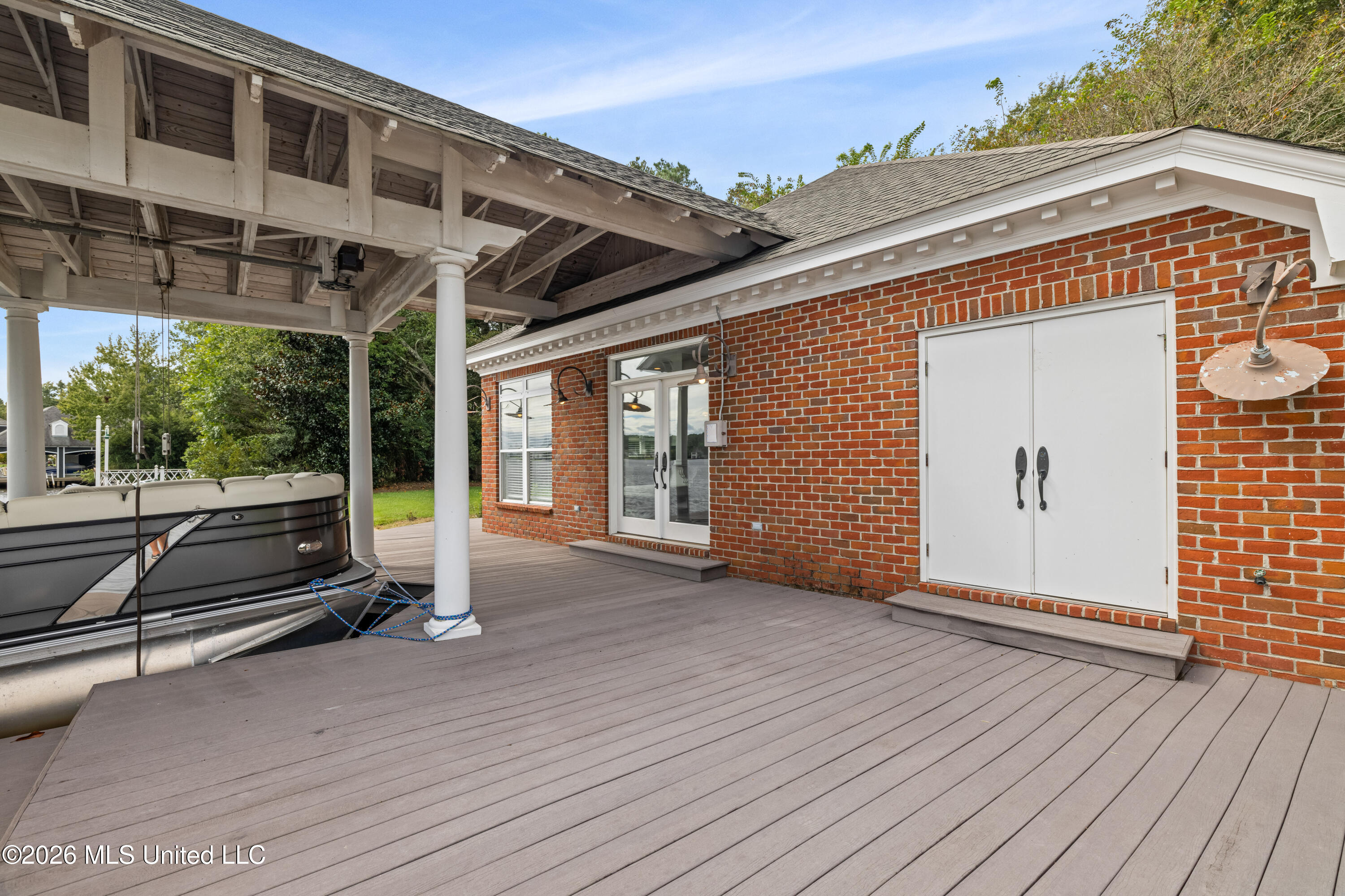 223 W Canebrake Boulevard Property Photo 93