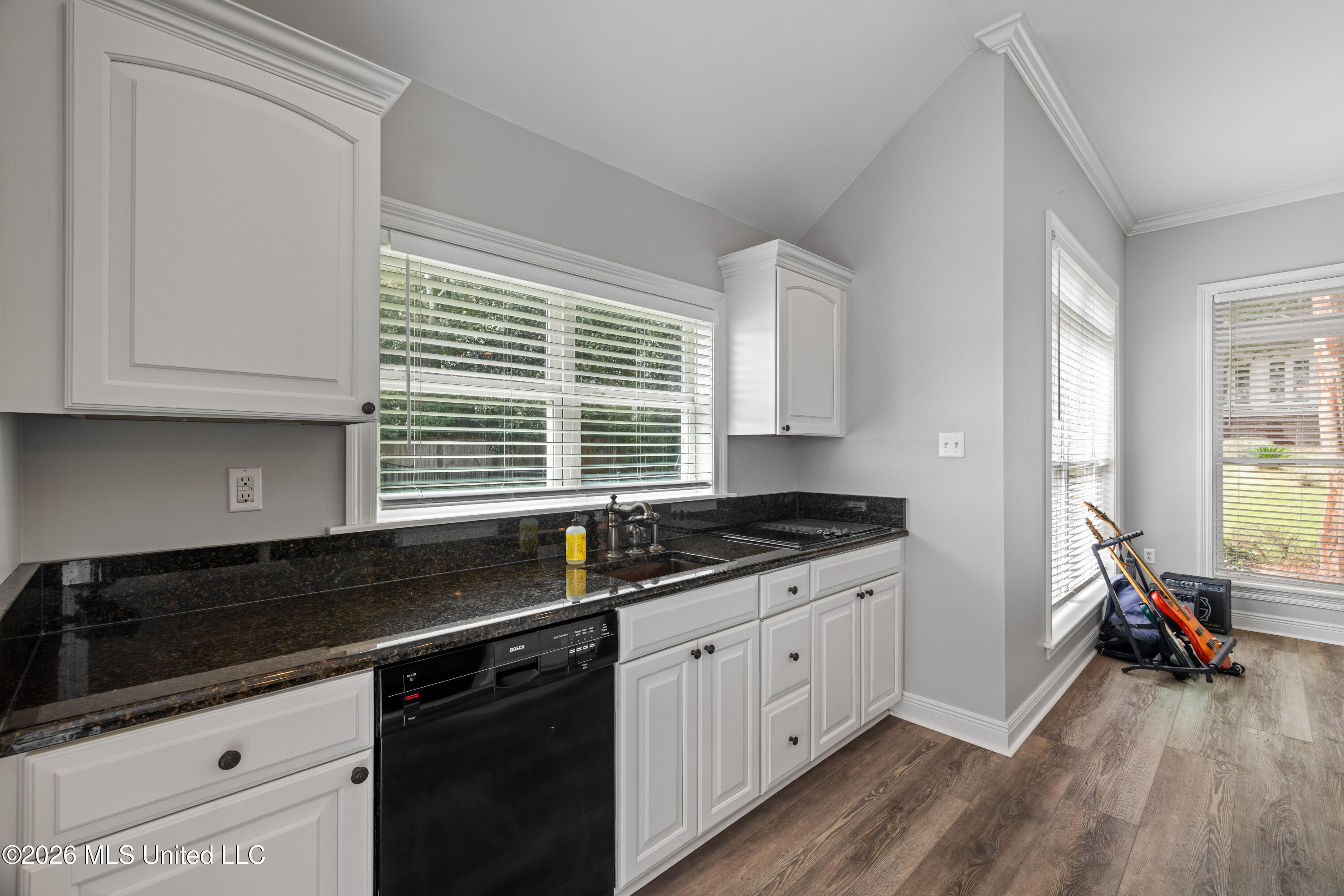 223 W Canebrake Boulevard Property Photo 99