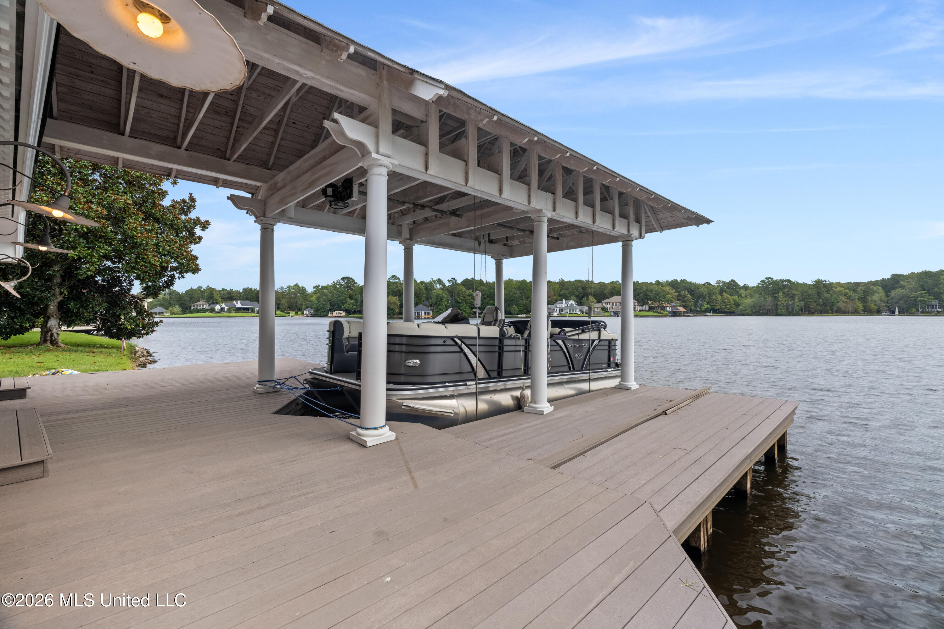 223 W Canebrake Boulevard Property Photo 106