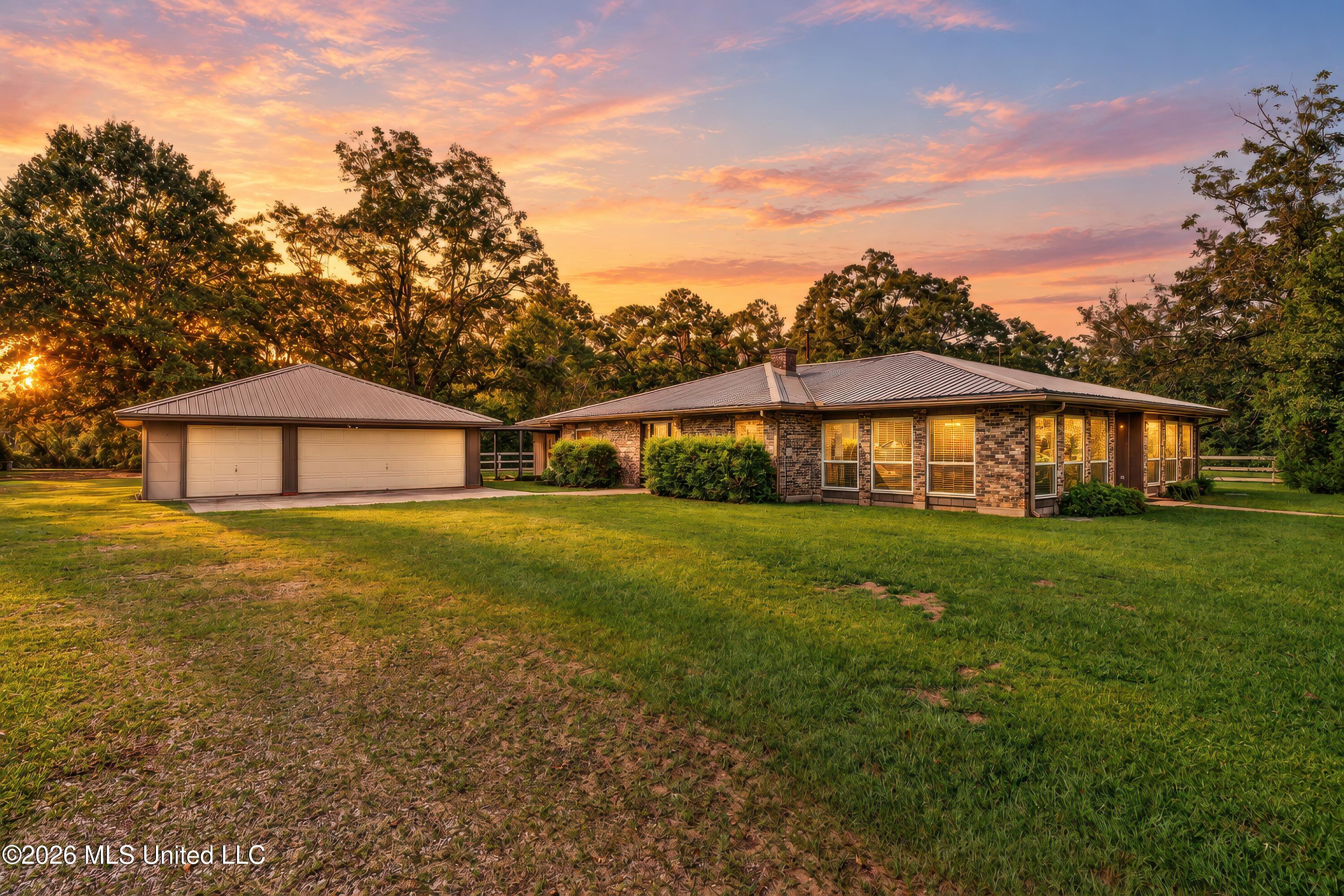 1 Lakeside Drive Property Photo 32