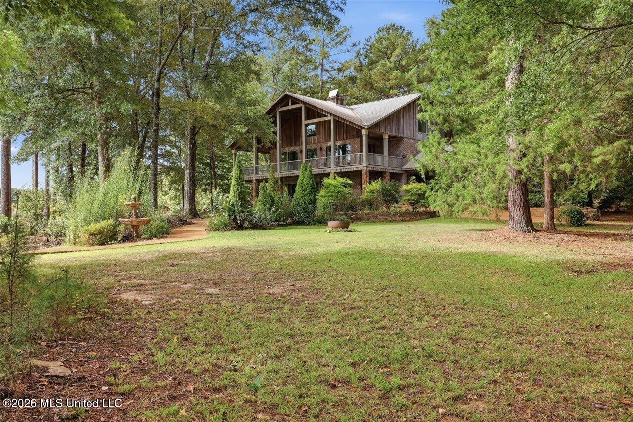 1511 Hwy 469 Property Photo 4