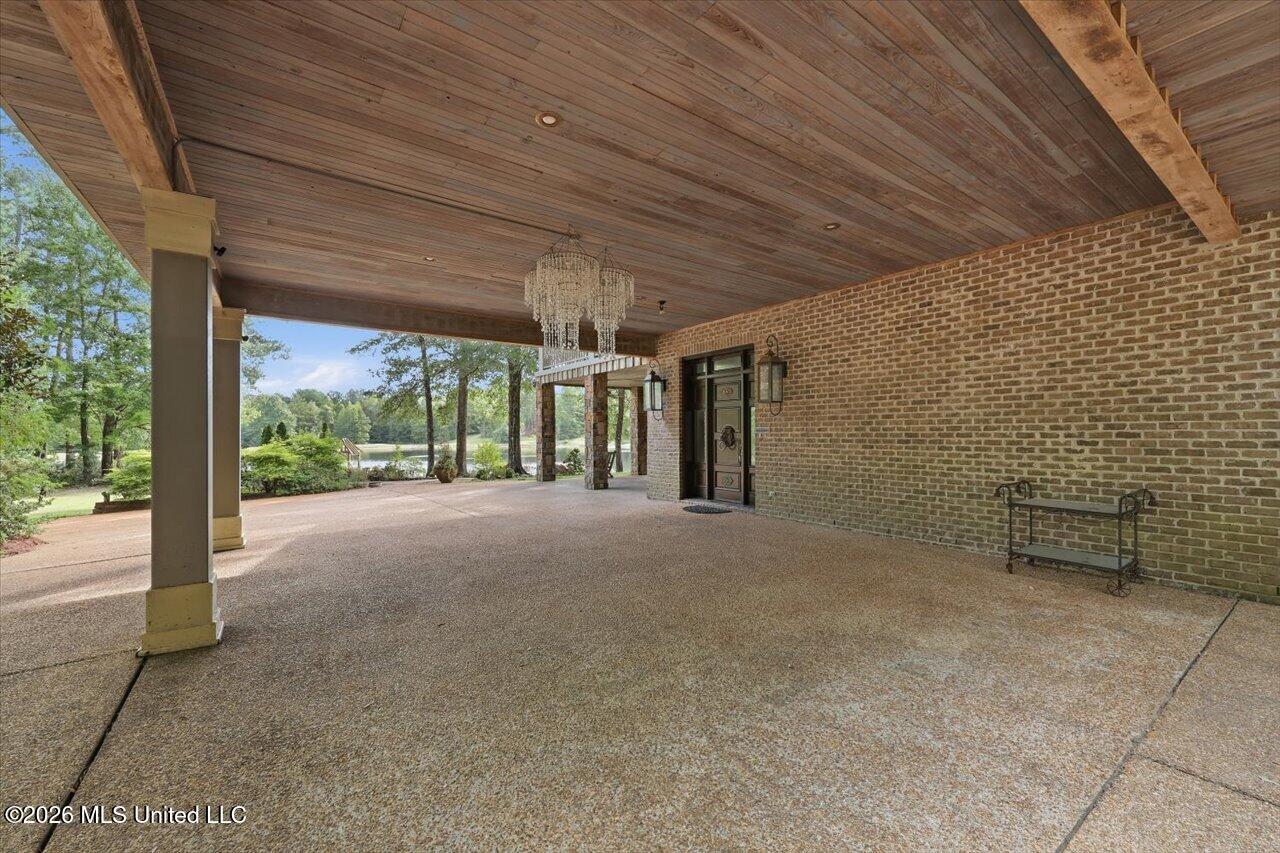 1511 Hwy 469 Property Photo 14