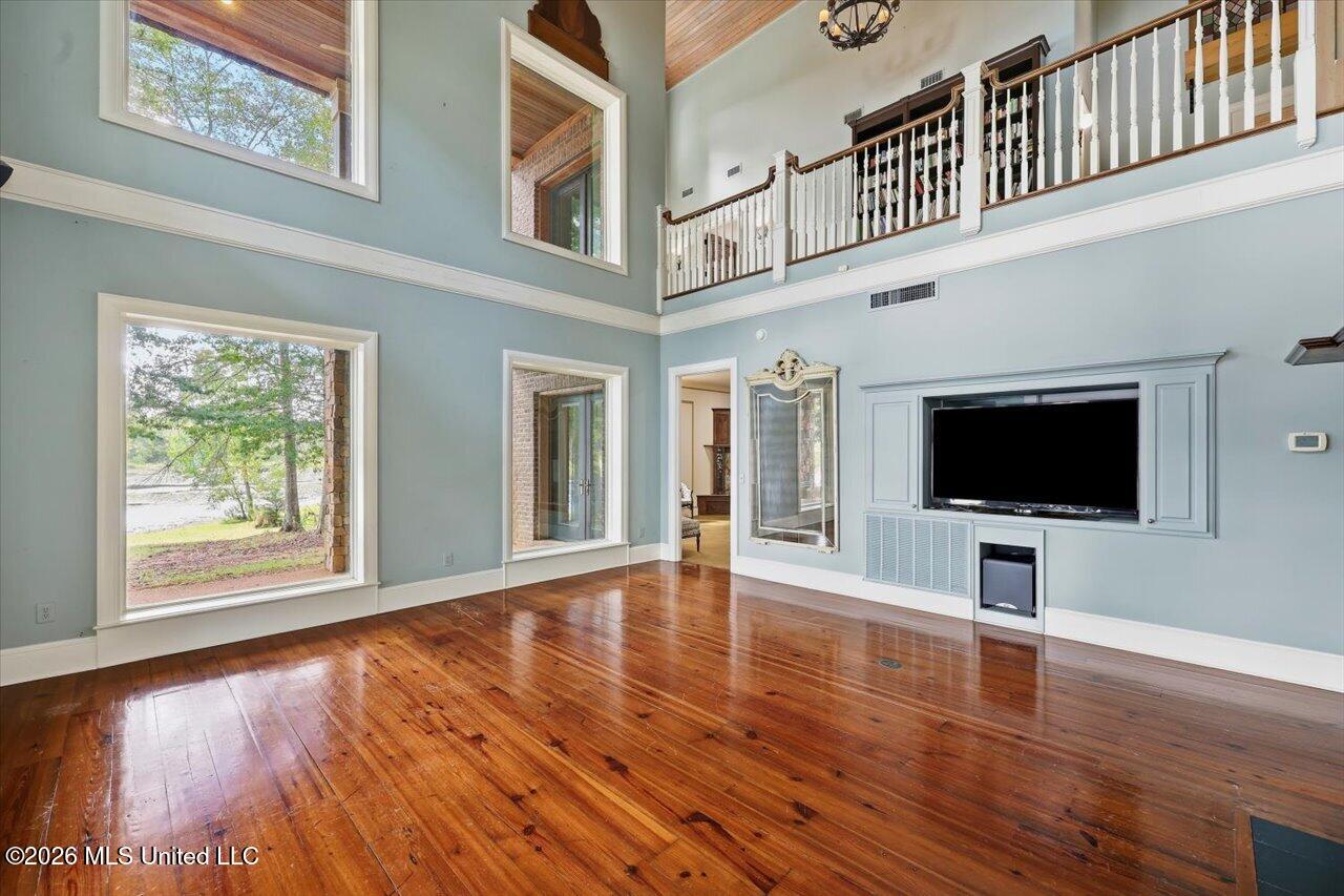 1511 Hwy 469 Property Photo 19