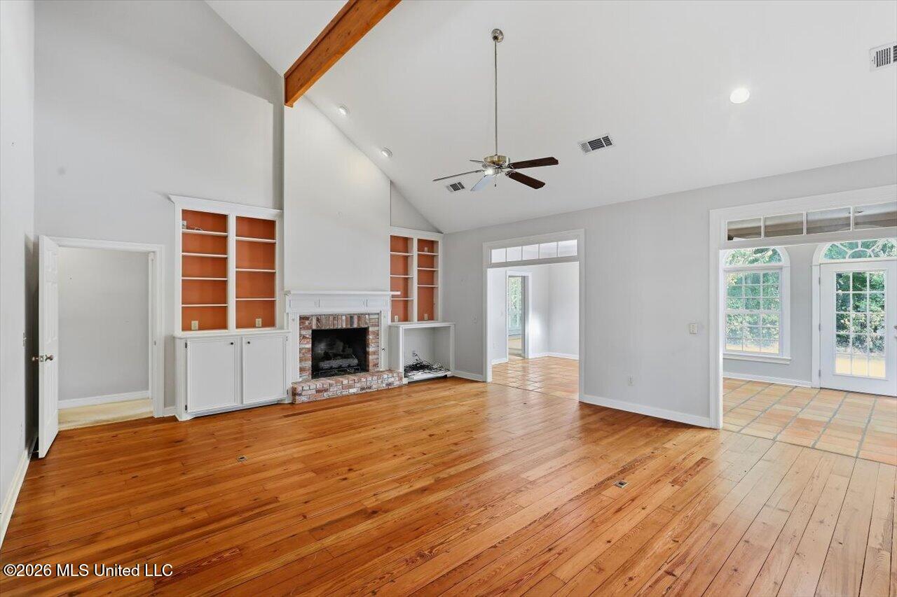 207 Lattimore Ridge Property Photo 7