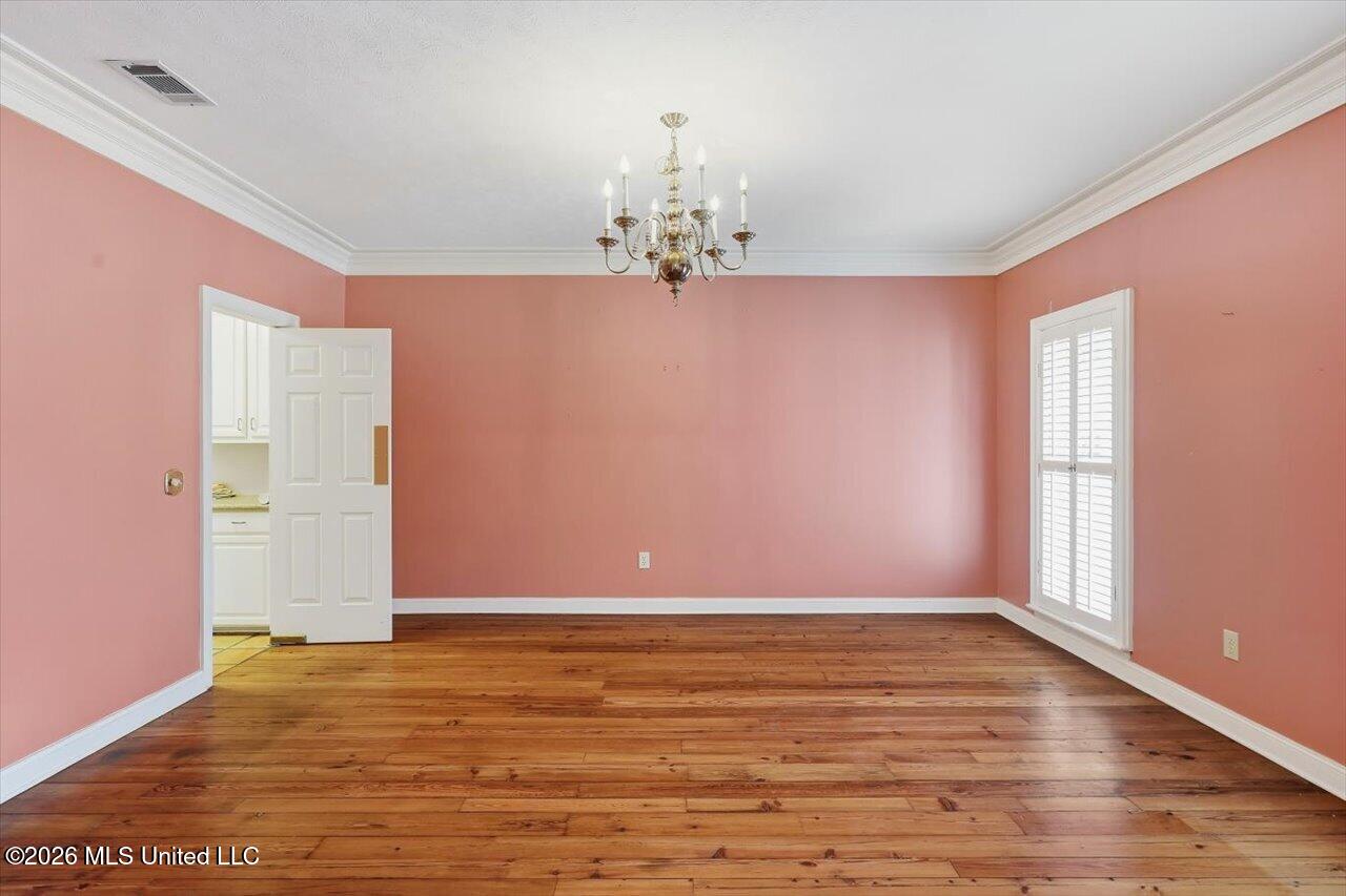 207 Lattimore Ridge Property Photo 10