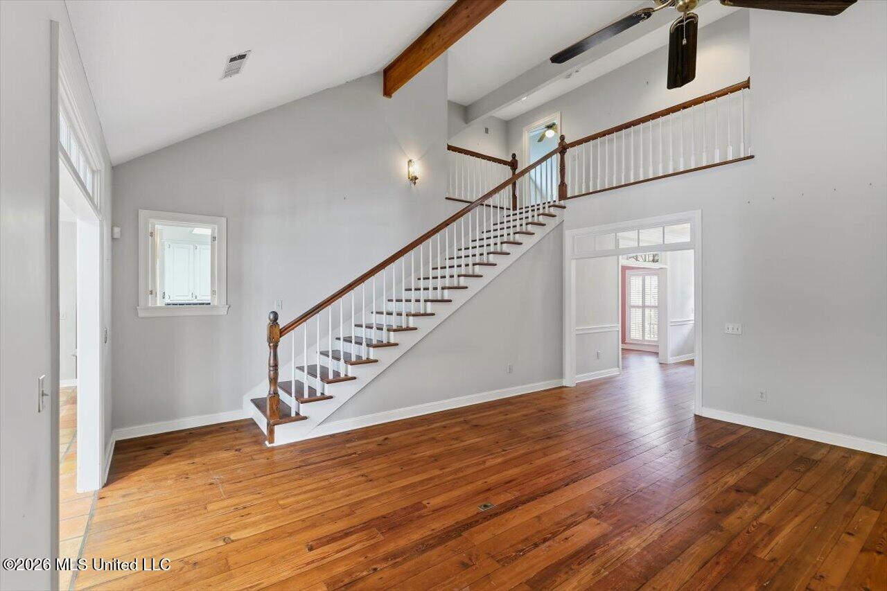 207 Lattimore Ridge Property Photo 11