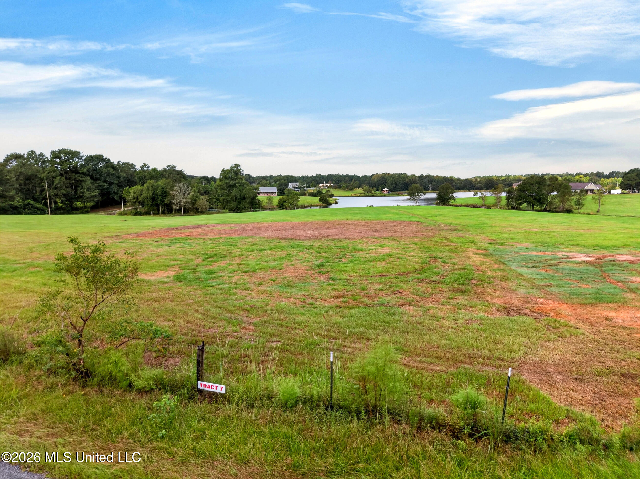 El Shaddai Road Property Photo 1