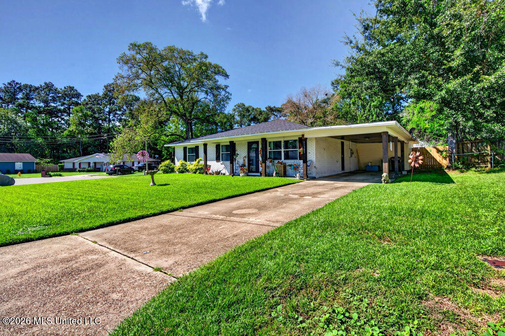 11385 Ruth Court Property Photo 8