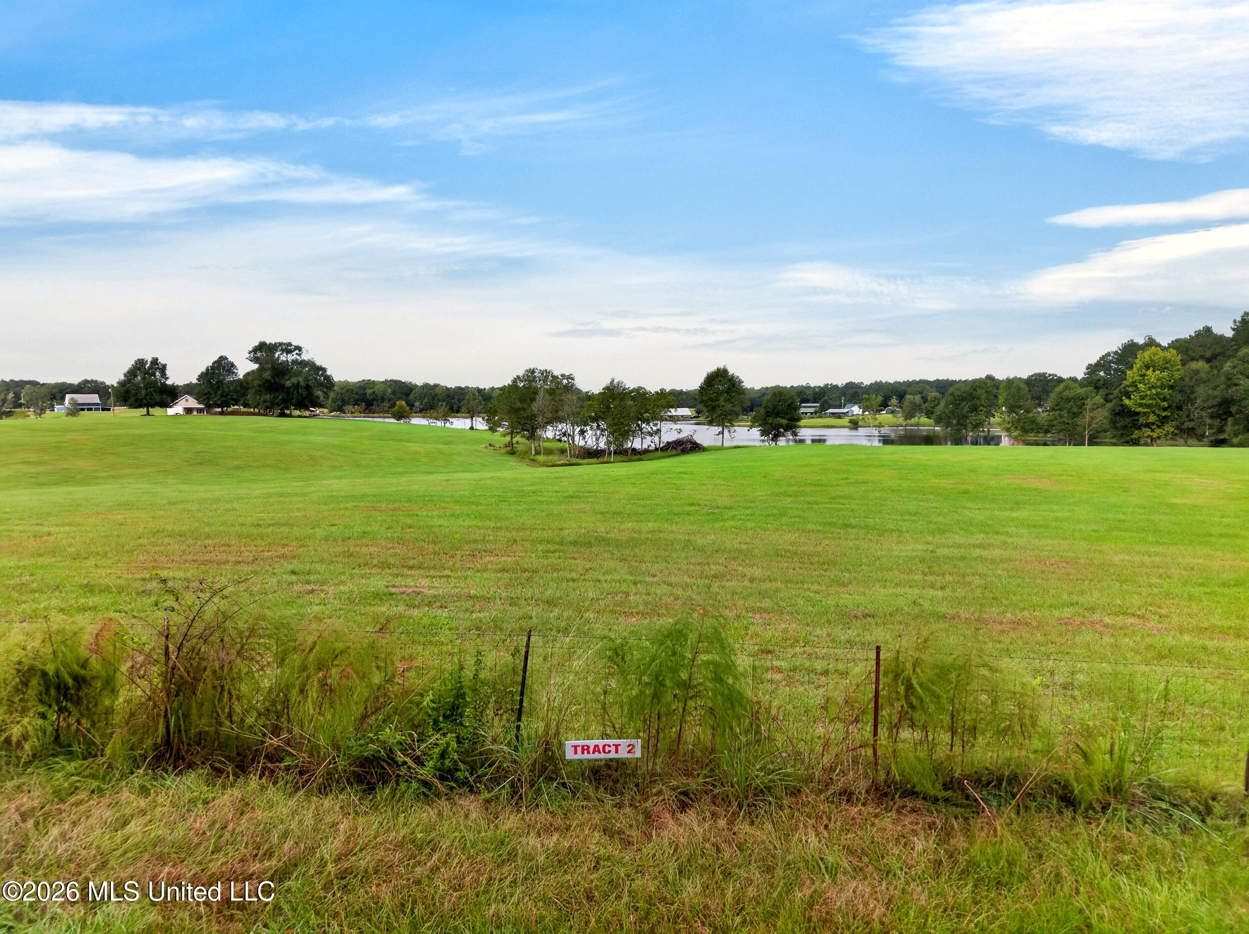 El Shaddai Road Property Photo 1