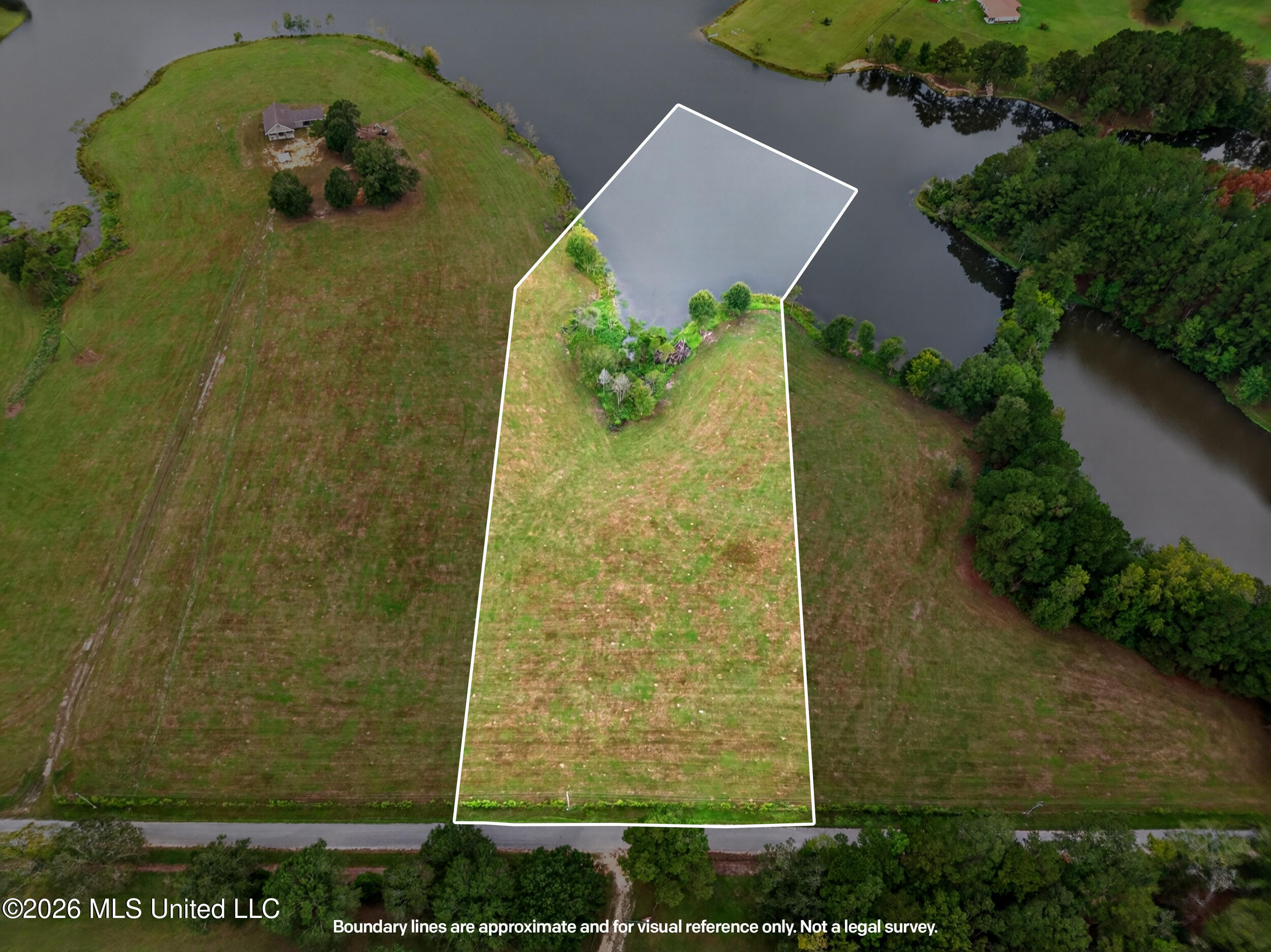 El Shaddai Road Property Photo 2