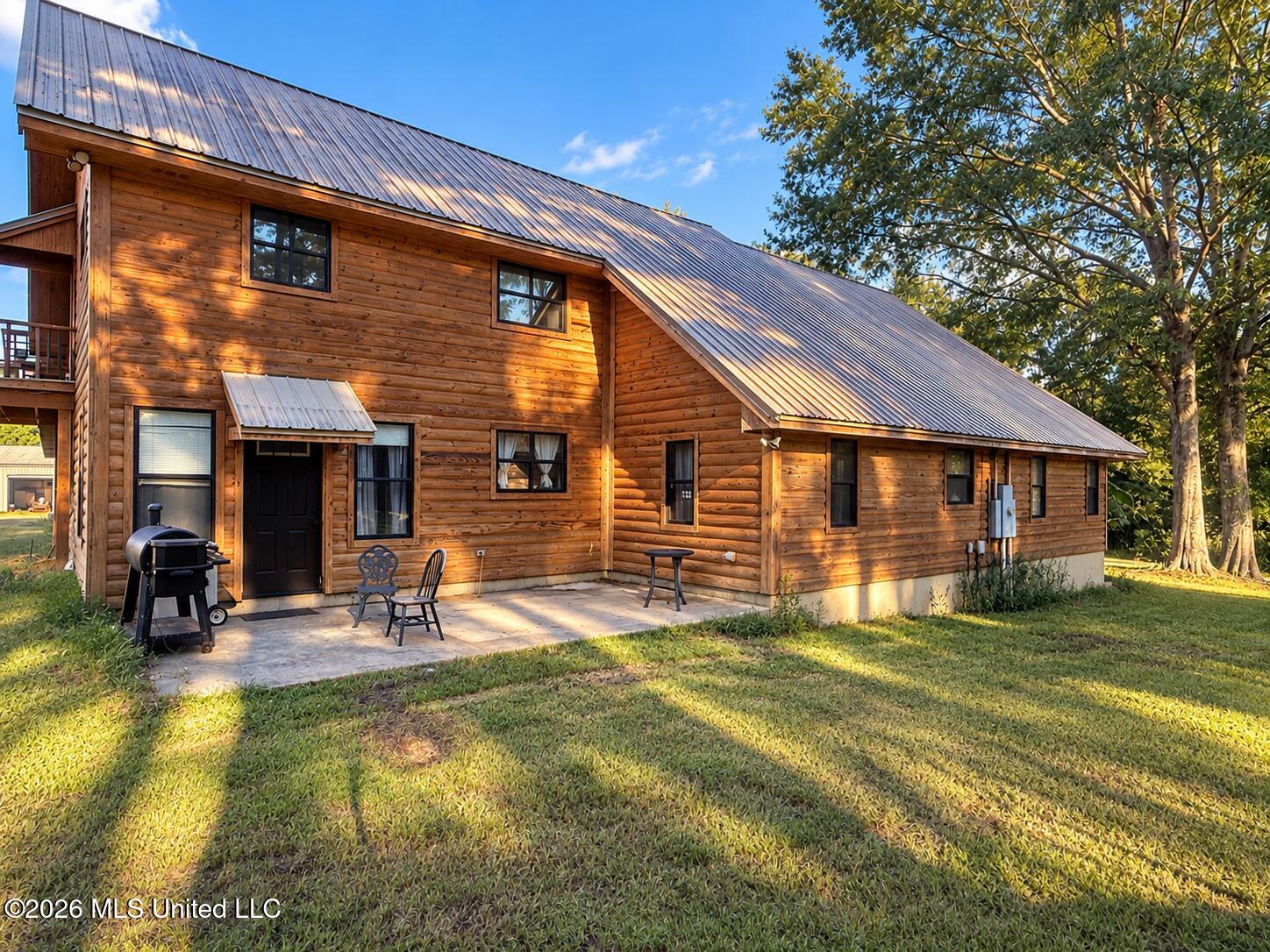 122 County Road 237 Property Photo 2