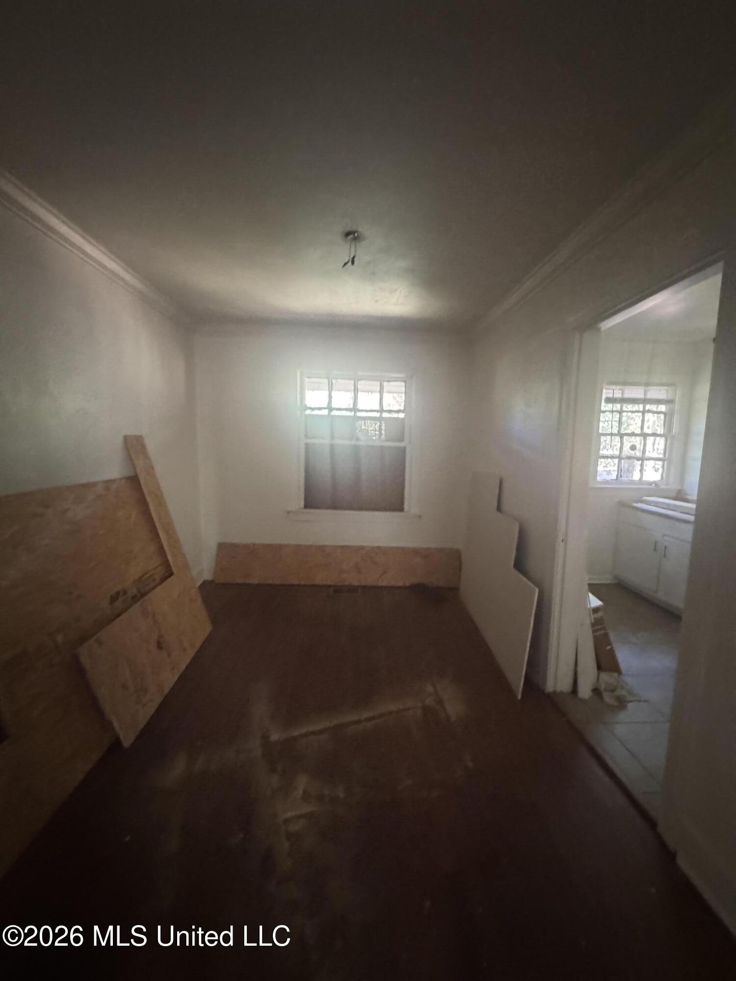 2111 East Drive Property Photo 15