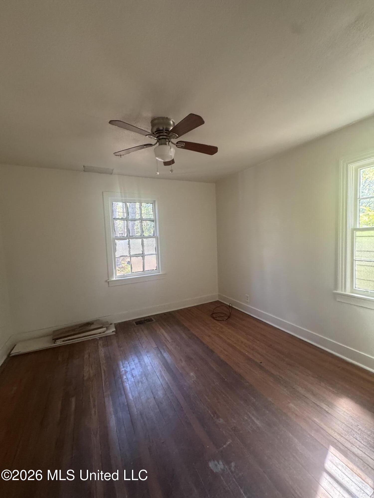 2111 East Drive Property Photo 17