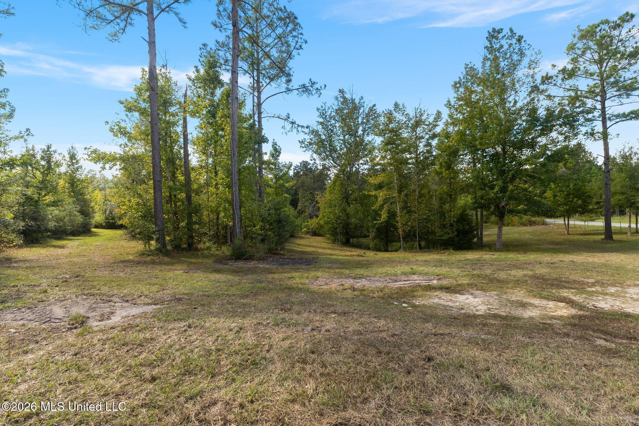 37 N Mill Creek Road Property Photo 3