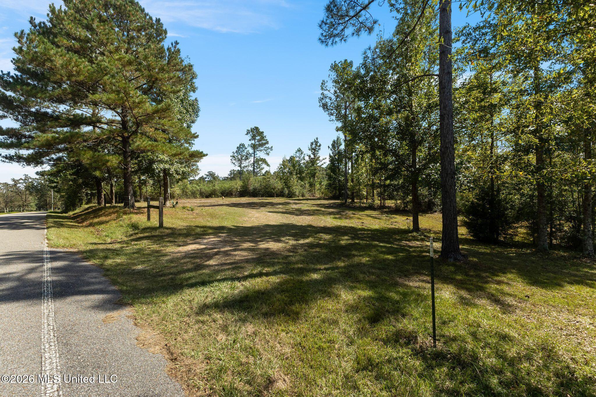 37 N Mill Creek Road Property Photo 6