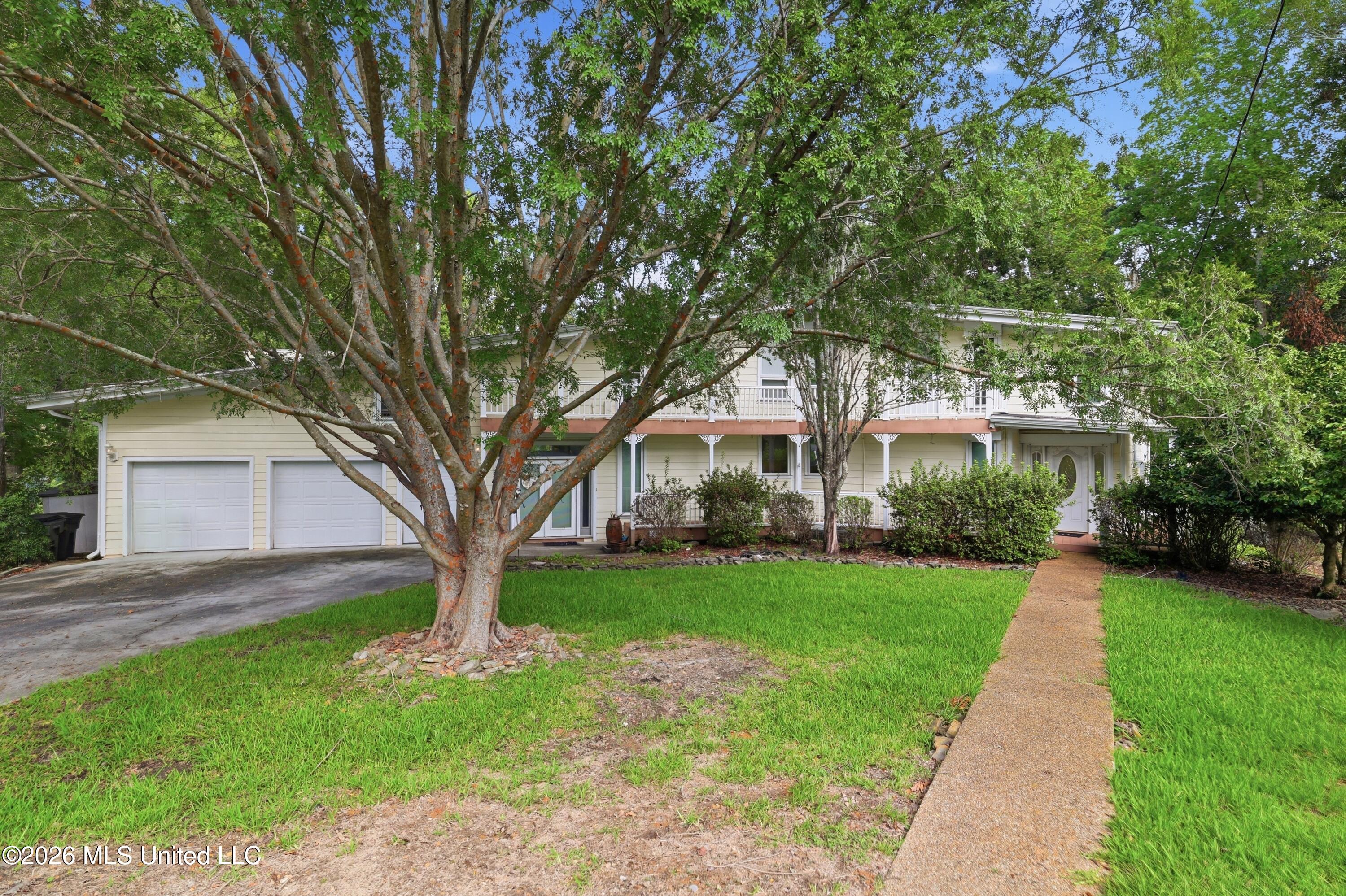 6518 Mauna Loa Court Property Photo 2