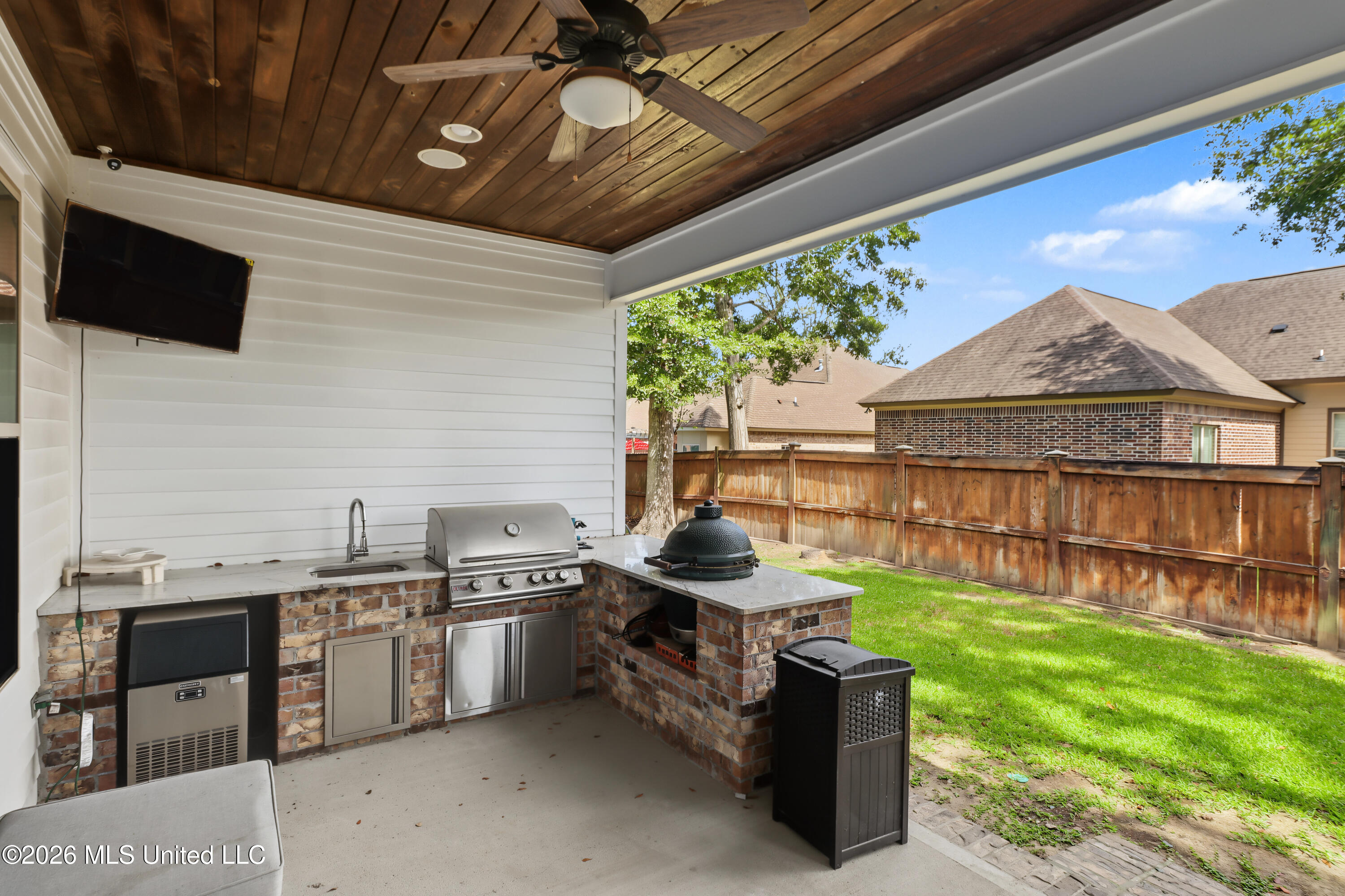 920 Caroline Drive Property Photo 21