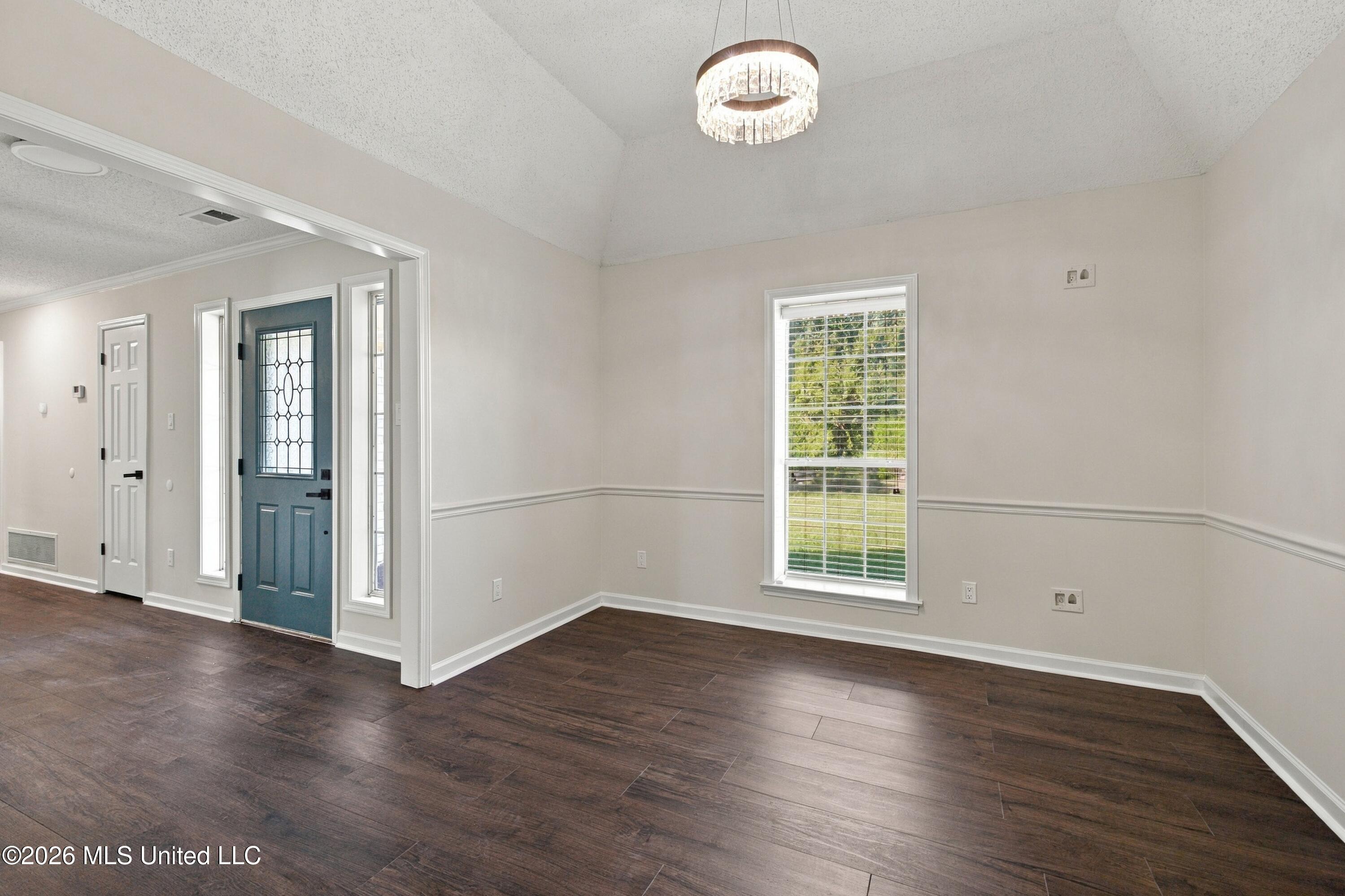 1655 Thousand Oaks Drive Property Photo 12