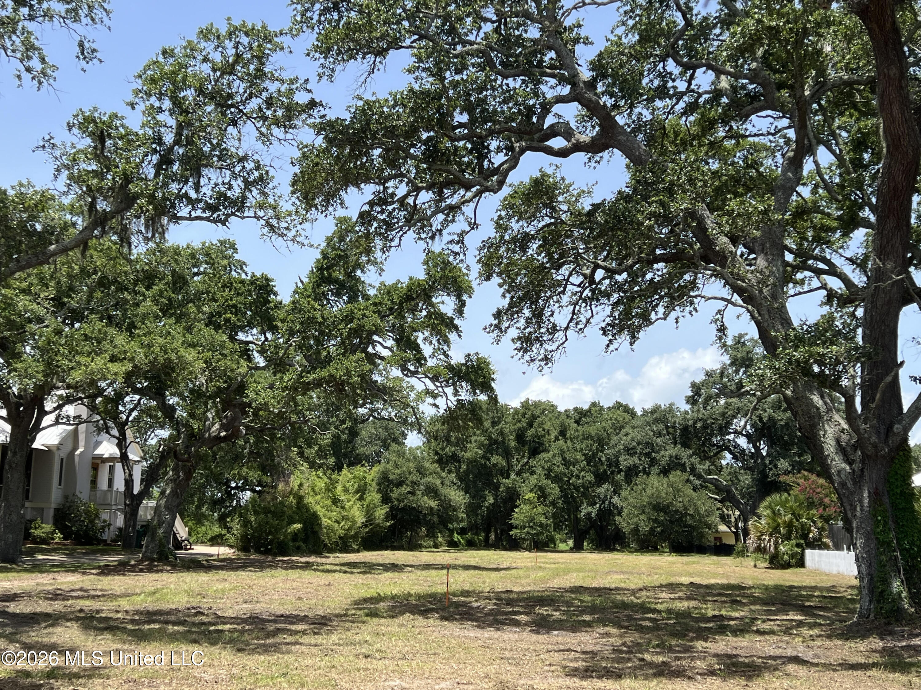 788 W Beach Boulevard Property Photo 1