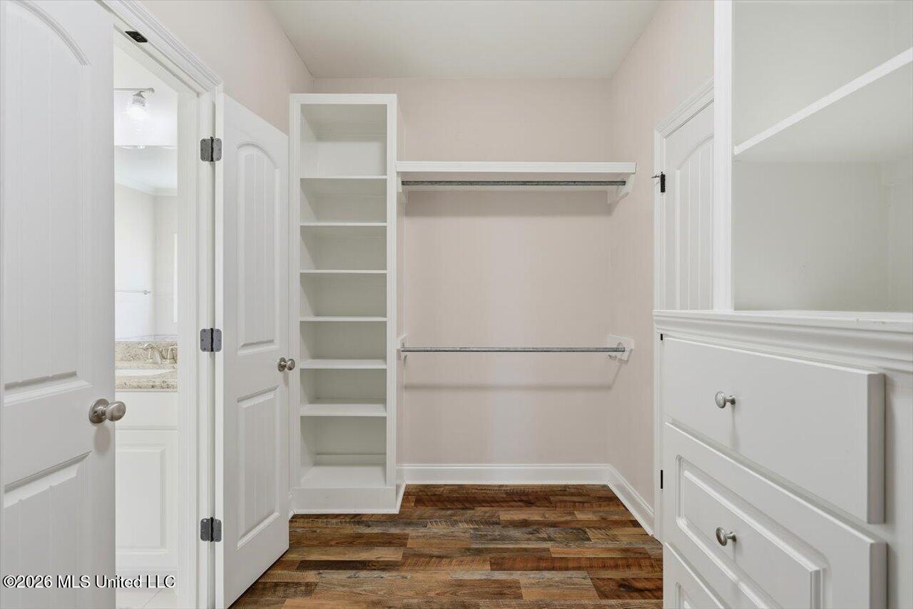 726 Sawgrass Lakes Drive Property Photo 21