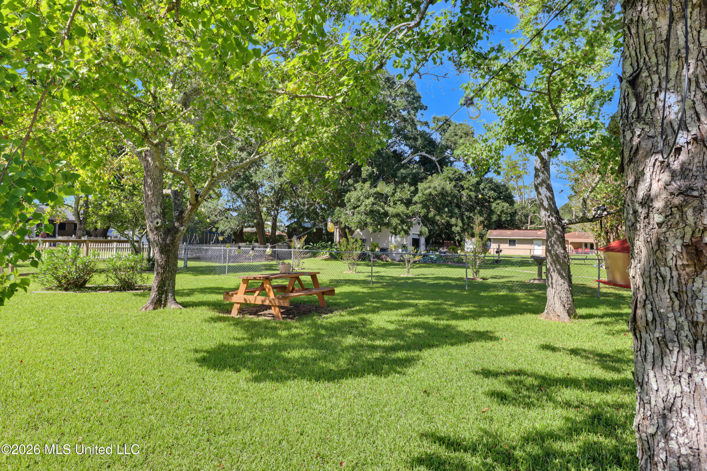 101 Alverado Drive Property Photo 20