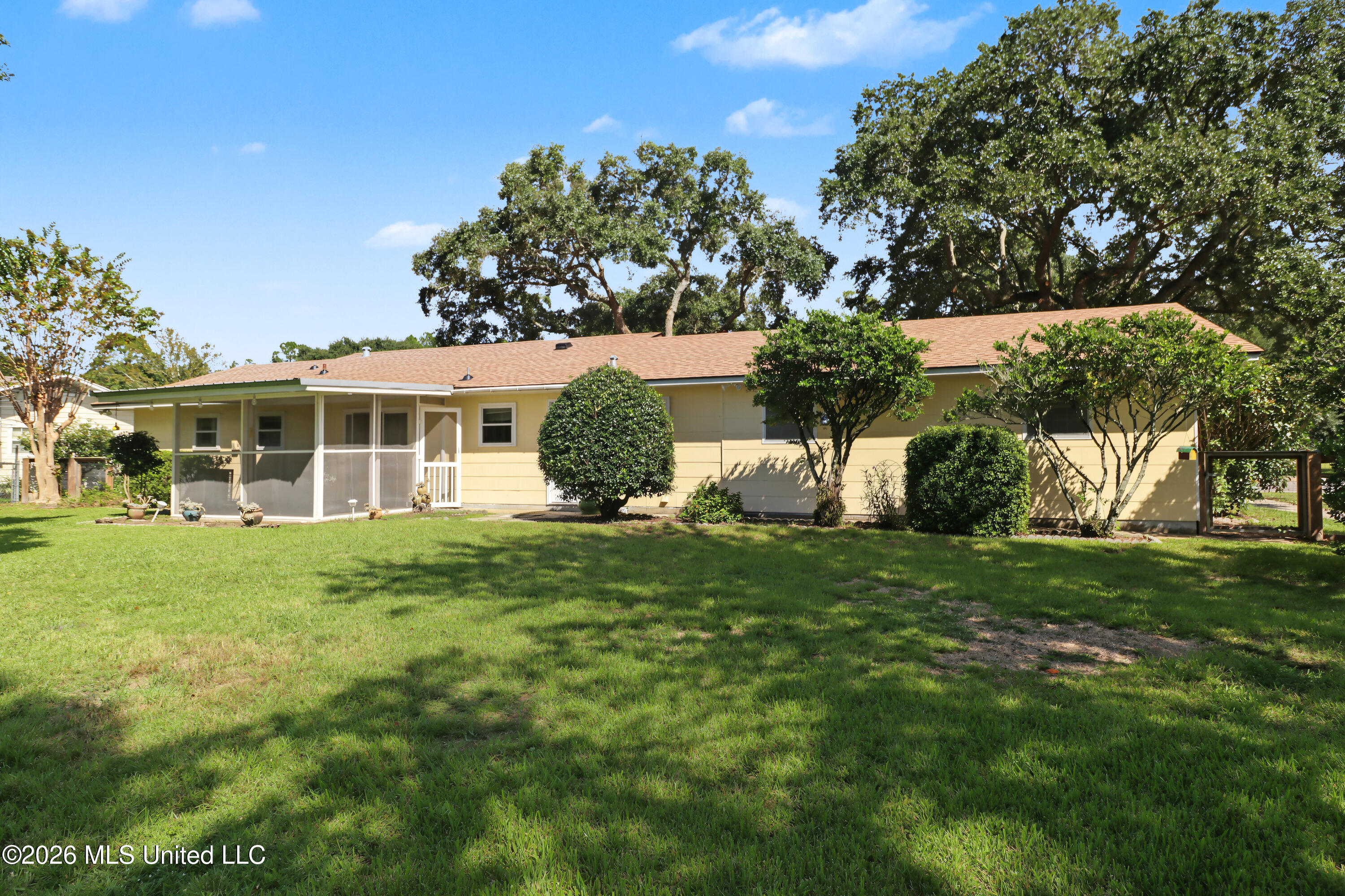 101 Alverado Drive Property Photo 21