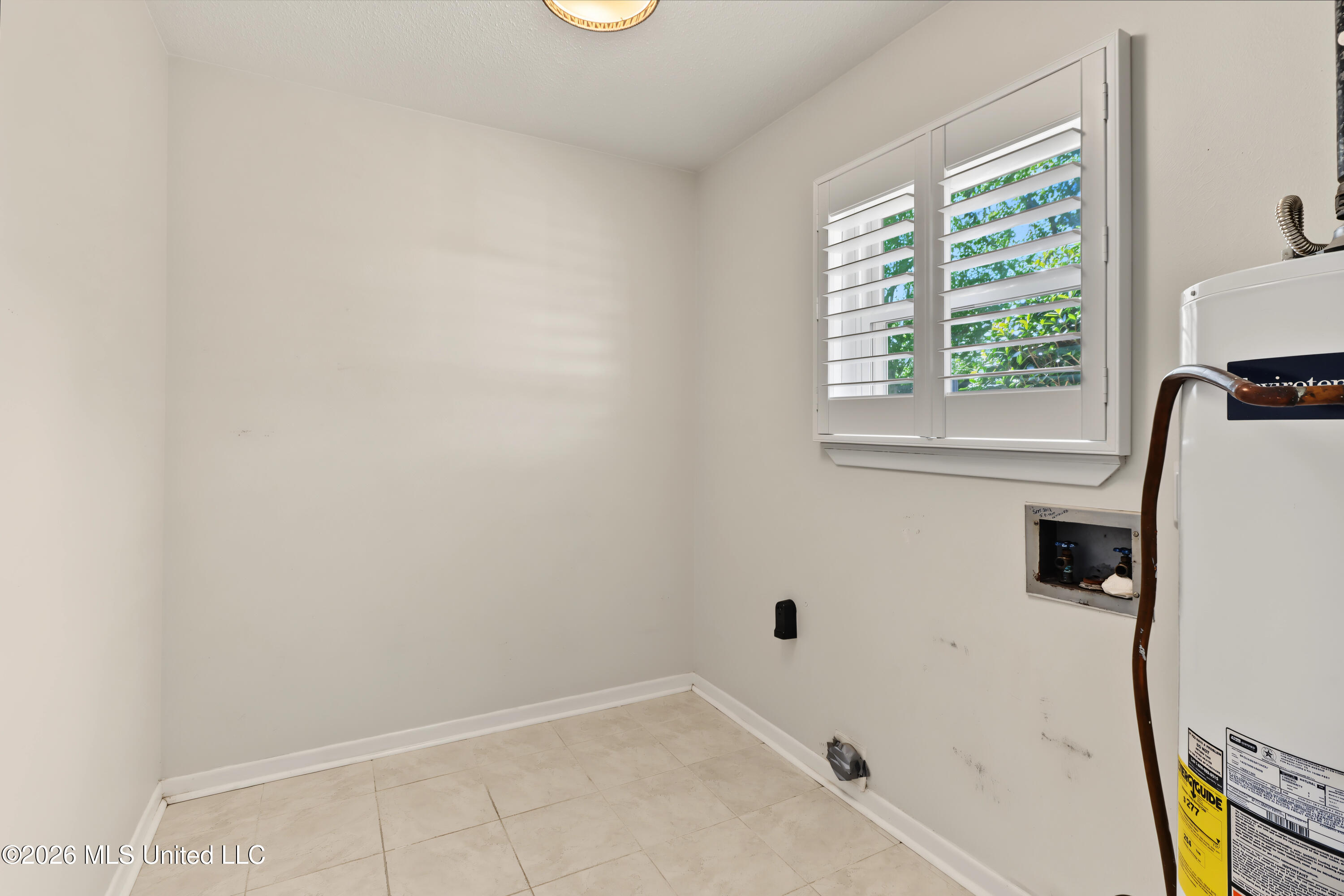 101 Alverado Drive Property Photo 30