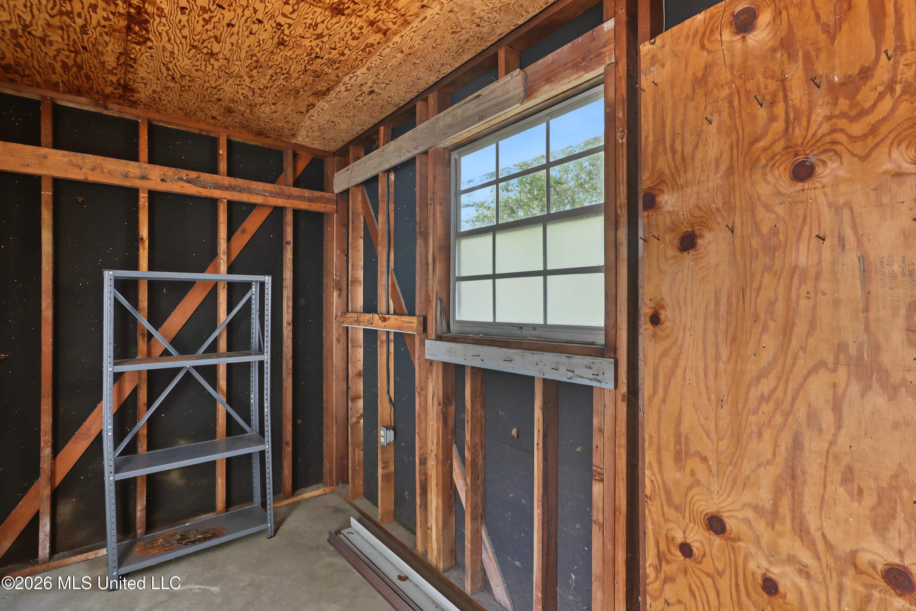 101 Alverado Drive Property Photo 31
