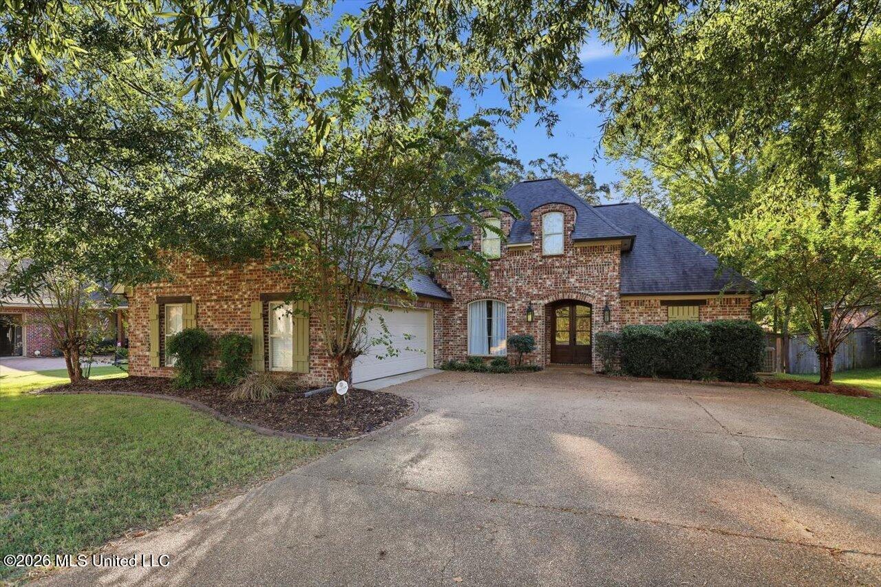 109 Bear Creek Circle Property Photo 1