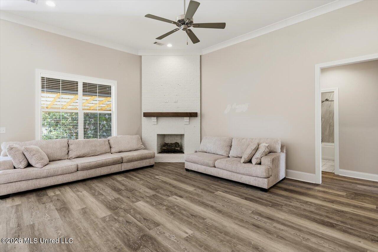 108 Vineyard Boulevard Property Photo 4