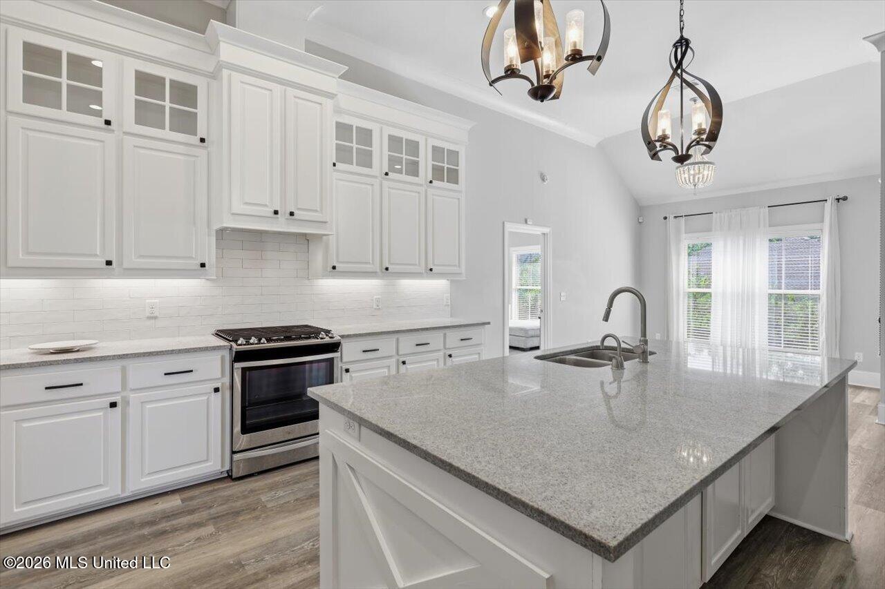 108 Vineyard Boulevard Property Photo 11