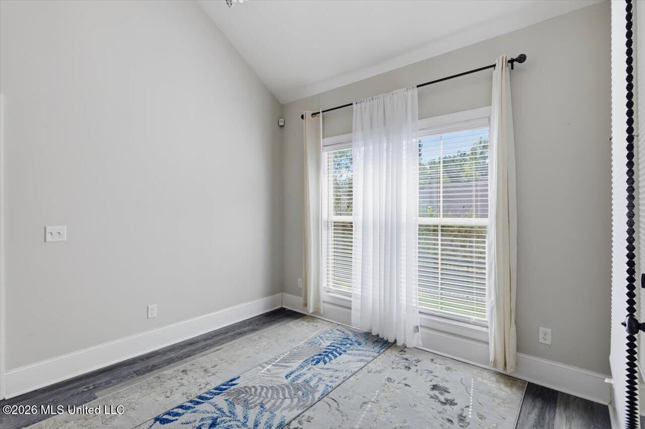 108 Vineyard Boulevard Property Photo 13