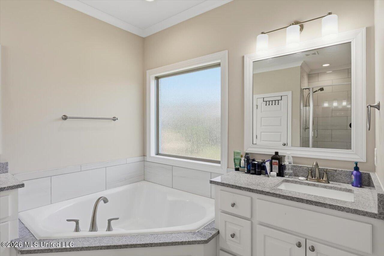 108 Vineyard Boulevard Property Photo 22