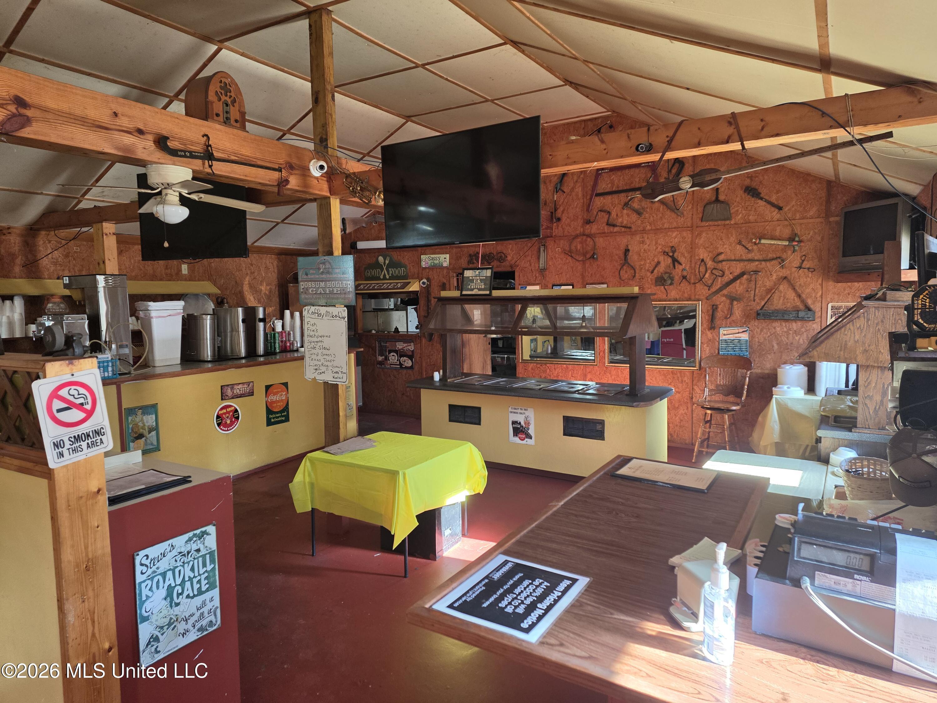 14191 Highway 51 Property Photo 14