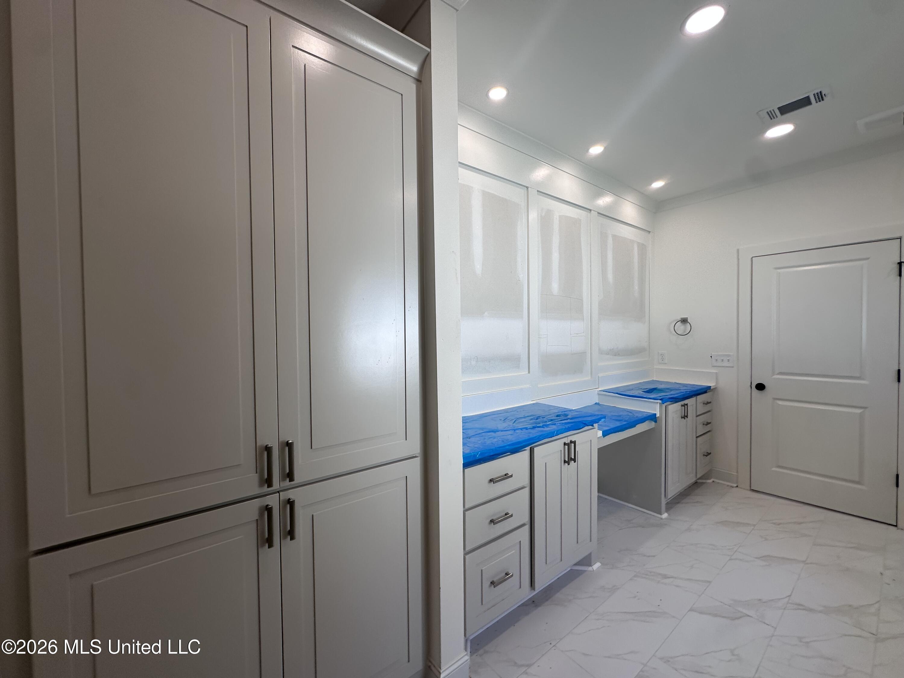 352 Aurora Circle Property Photo 15